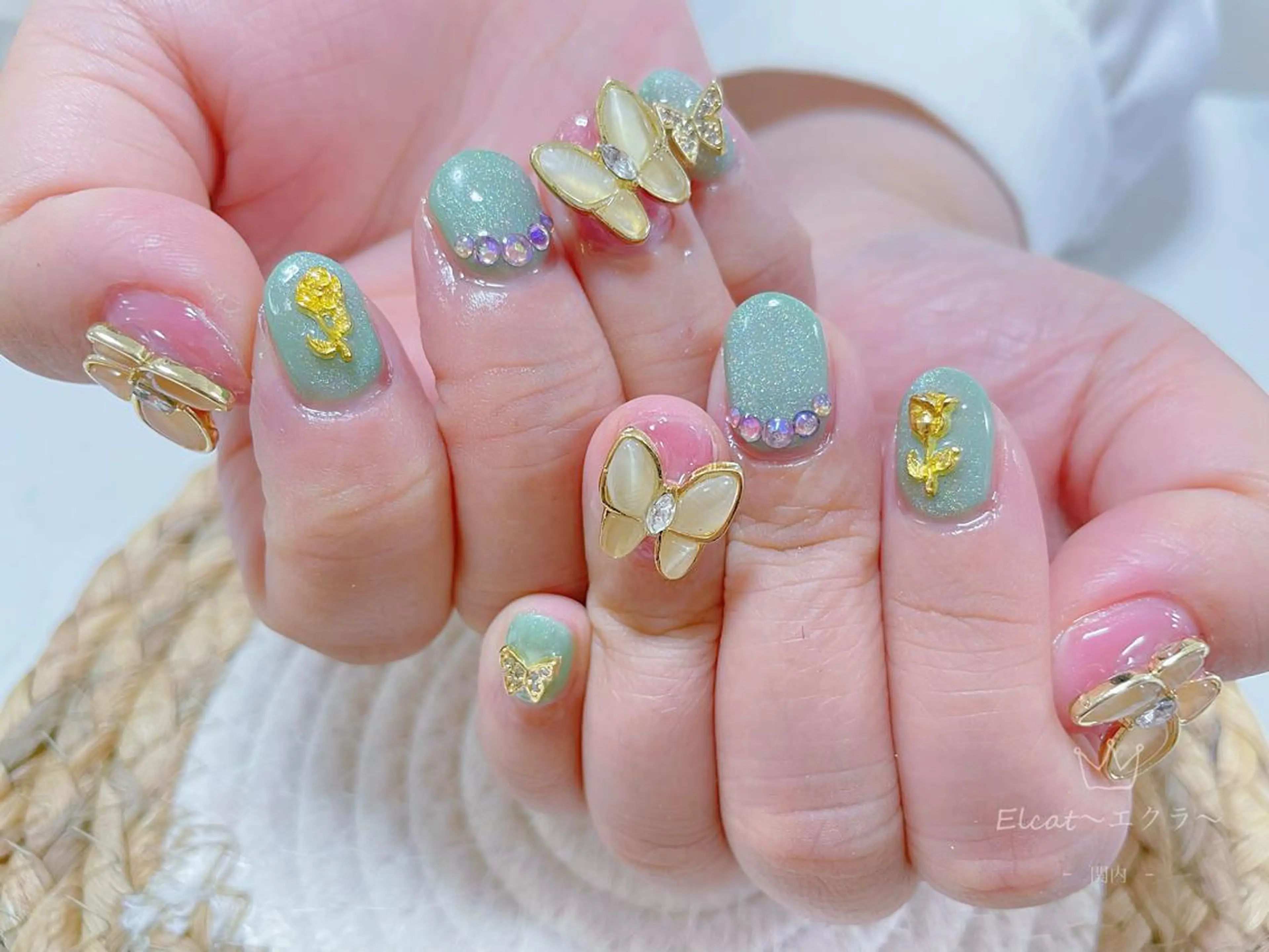 ネイル ハンドネイル ネイルサロン エクラ 🌹【スカルプ専門】のネイルデザイン