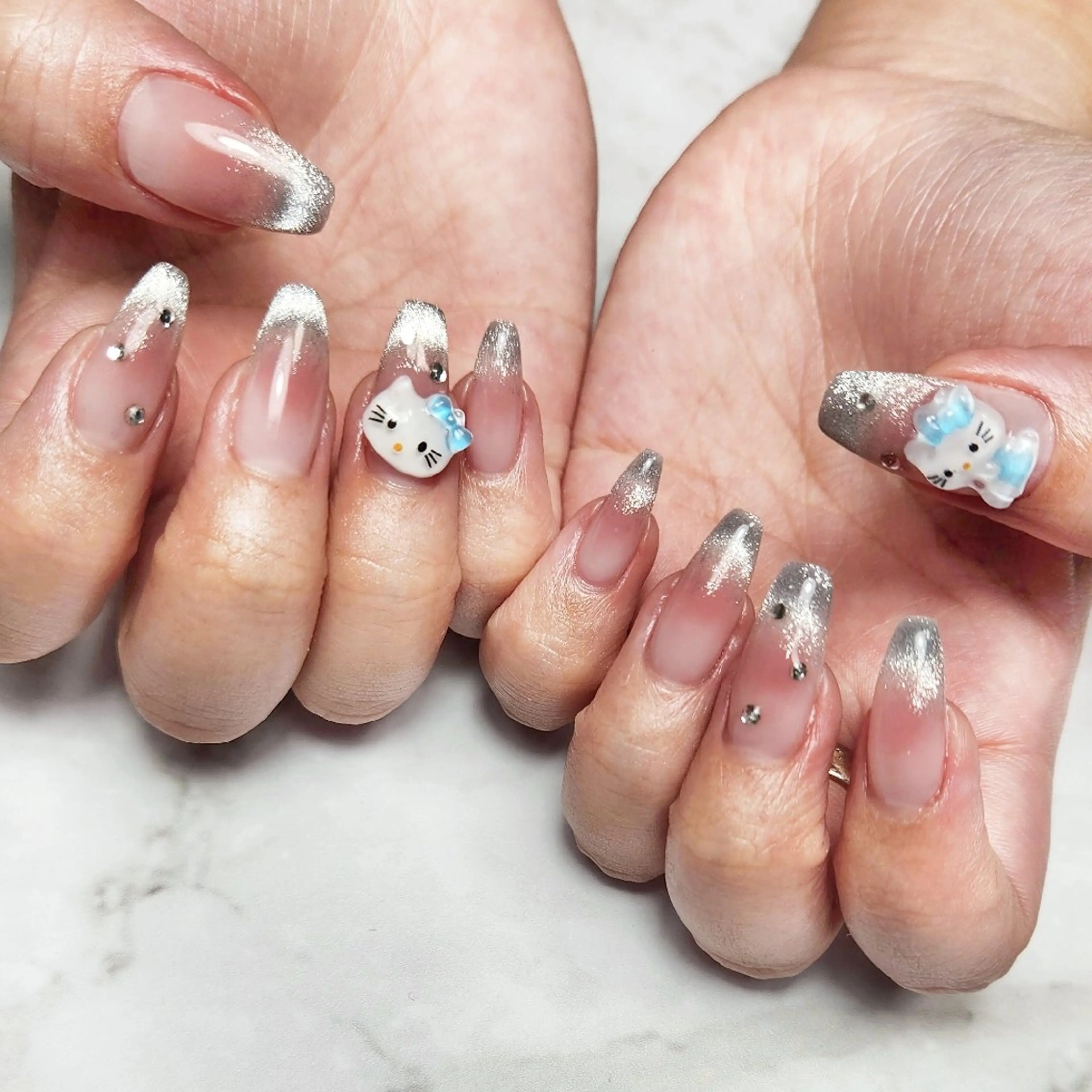 【人気No2】チークマグネット(オフケア込み)の写真