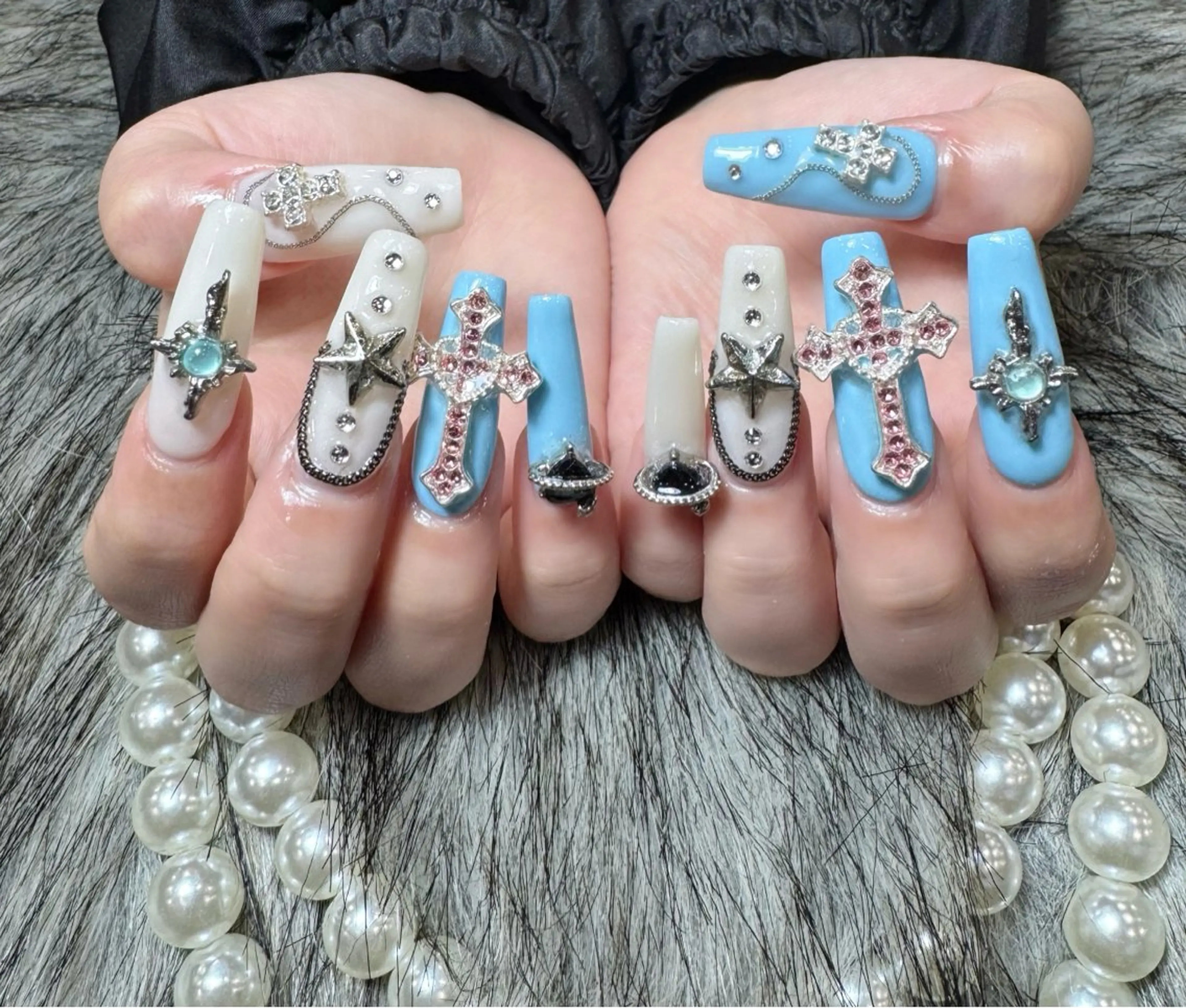 ネイル ハンドネイル ドリスネイルサロン所属・Doris Nail Salonのネイルデザイン