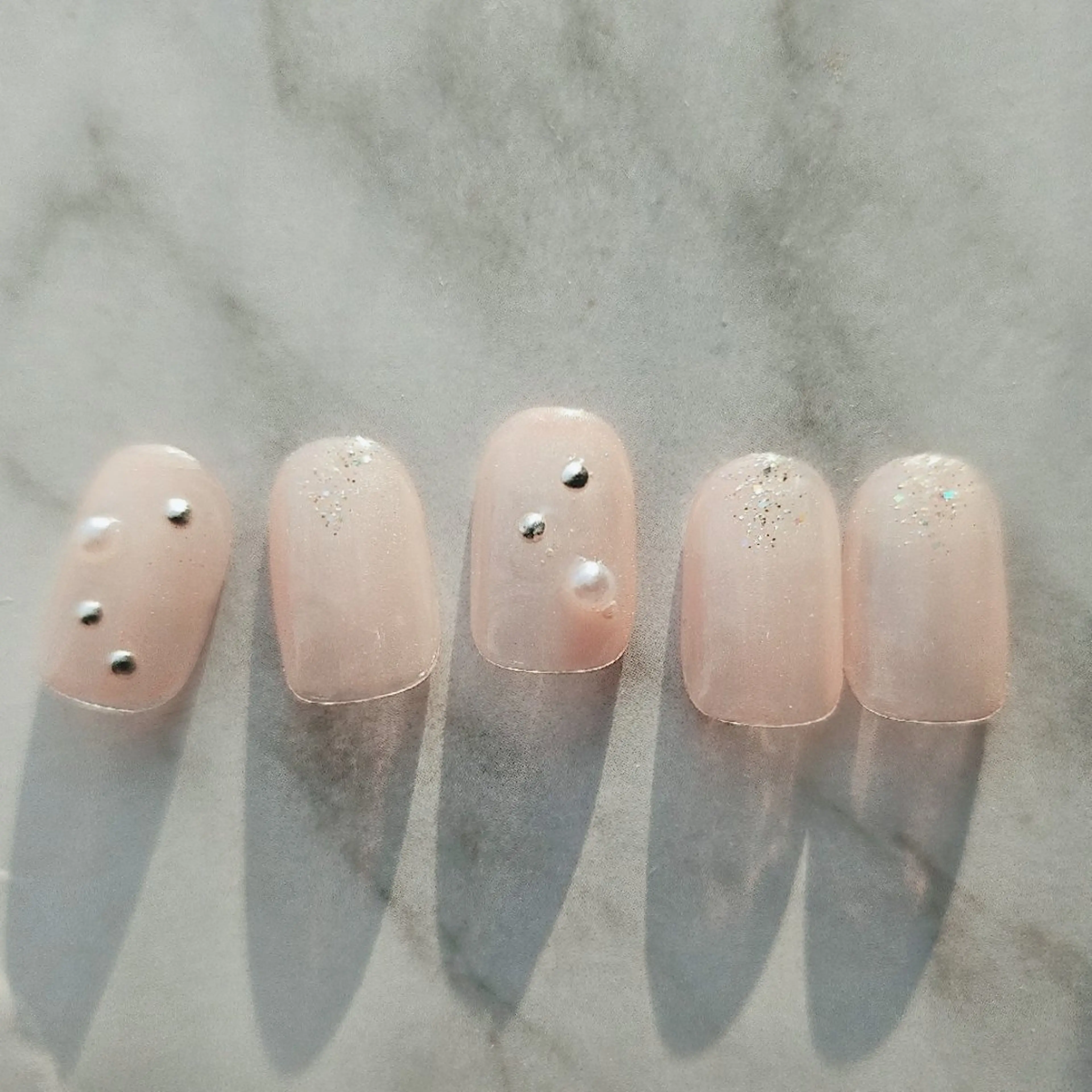 ネイル シンプルネイル NailSalon LuireYUUNAのネイルデザイン