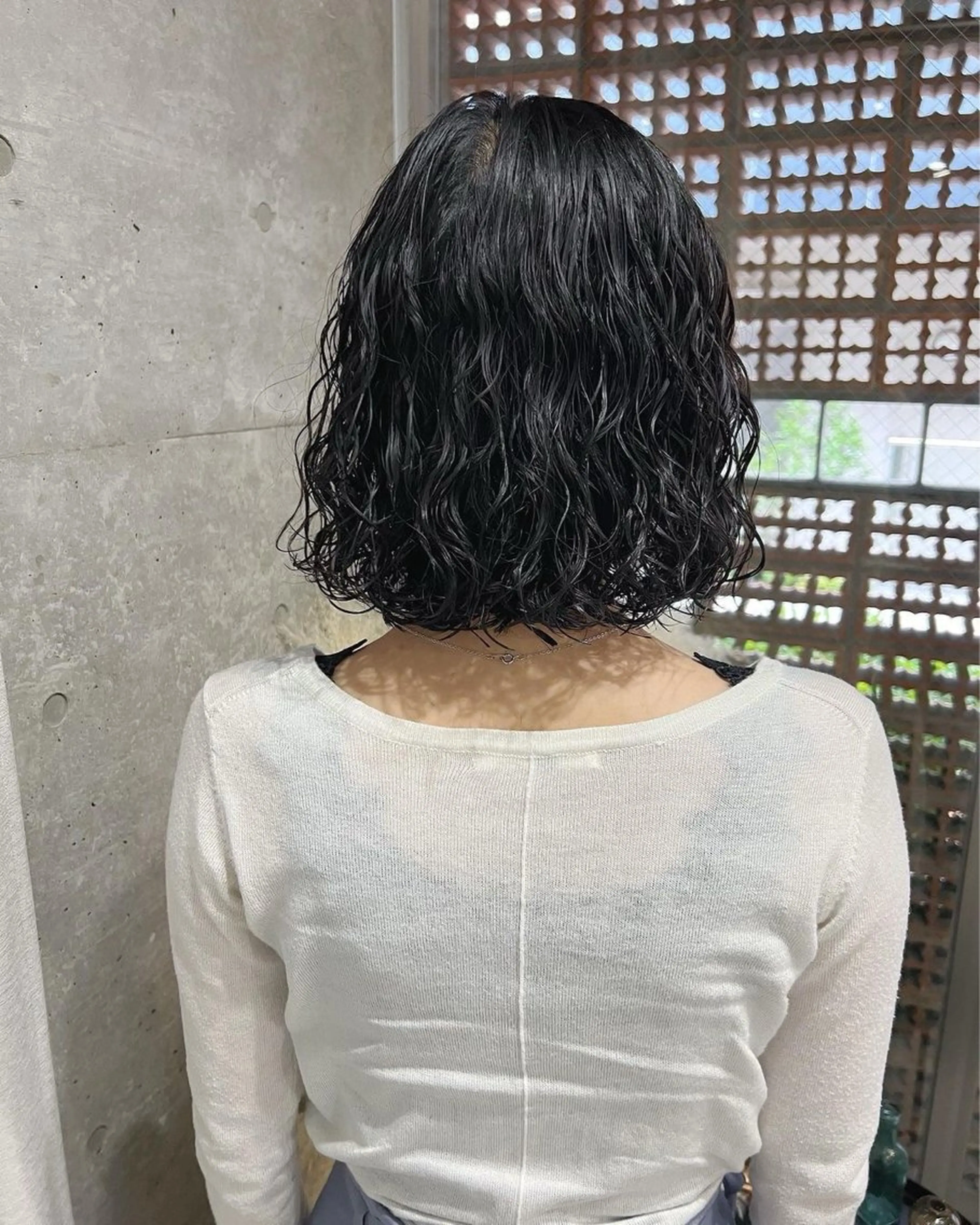 ミディアム カラー パーマ ミディアムパーマ ボブ 韓国風ヘア 森山 陽菜のヘアスタイル