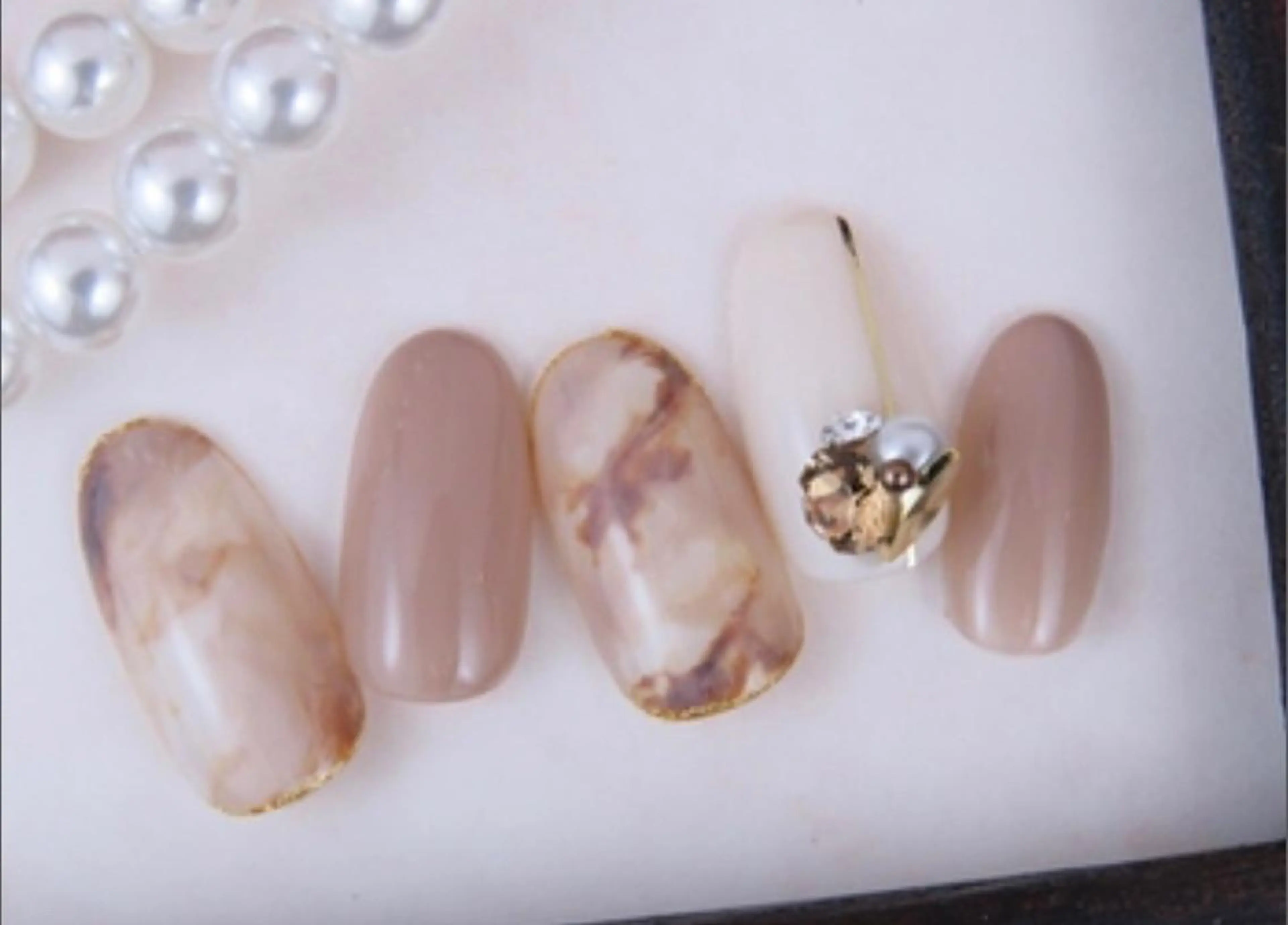 ネイル Lisse所属・戸田 奈津美のマツエク・マツパデザイン