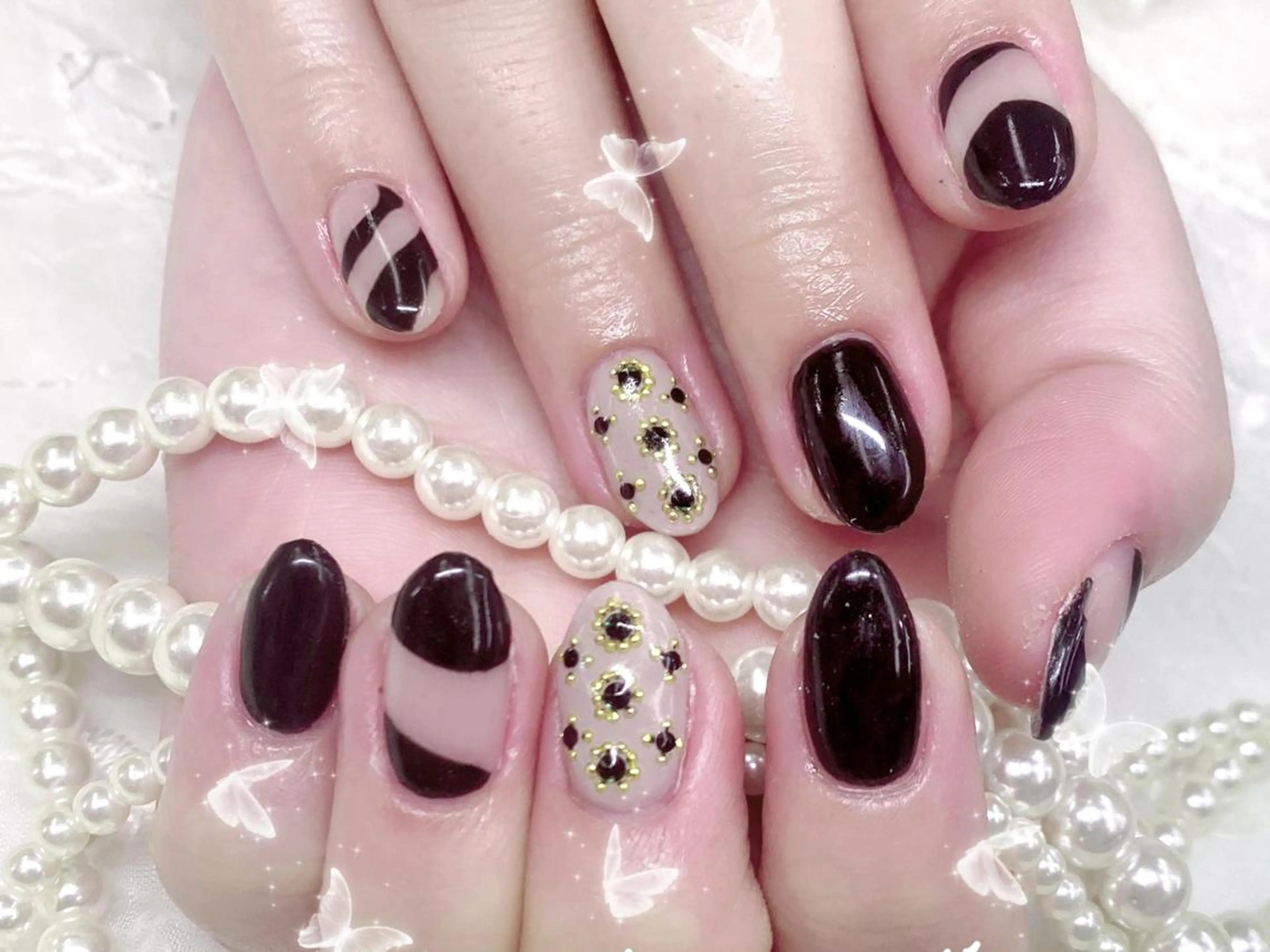 ネイル リリ 奈🎀のネイルデザイン