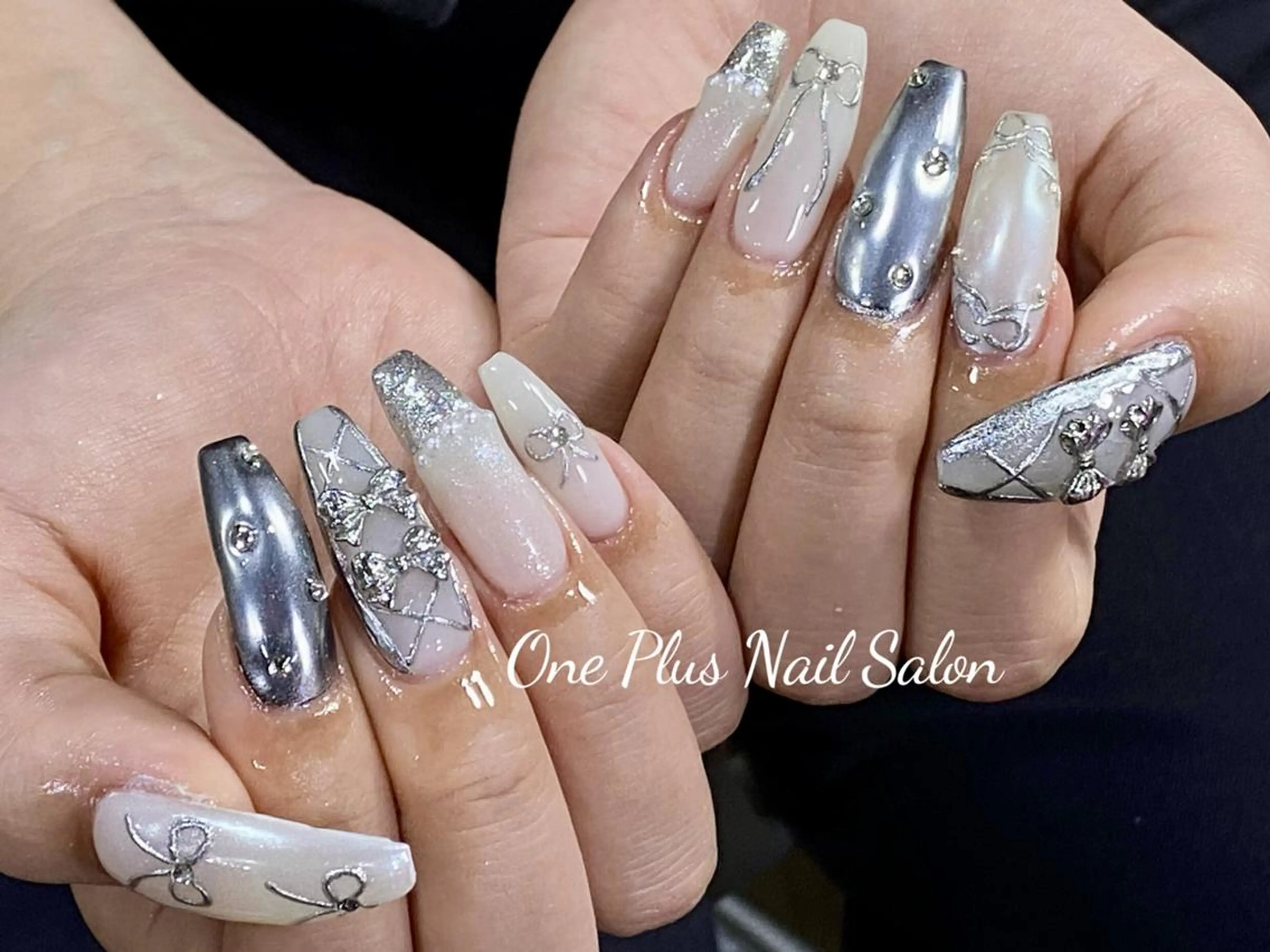 ネイル オーロラネイル 長さ出し フットネイル フレンチネイル ジェルネイル 小林 リリのネイルデザイン