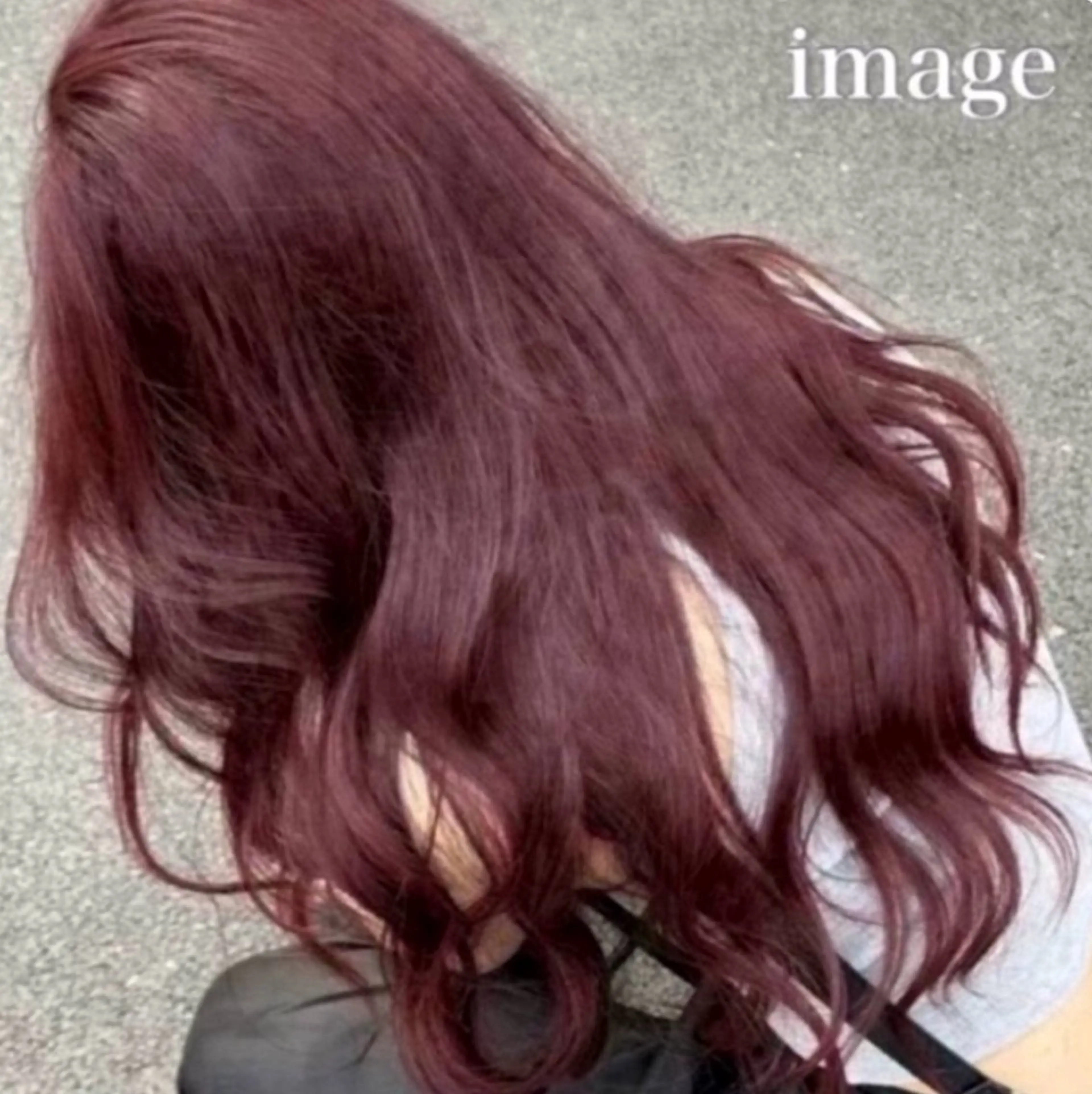 ロング カラー 🫧うる艶トレンド 🫧透明感カラーのヘアスタイル