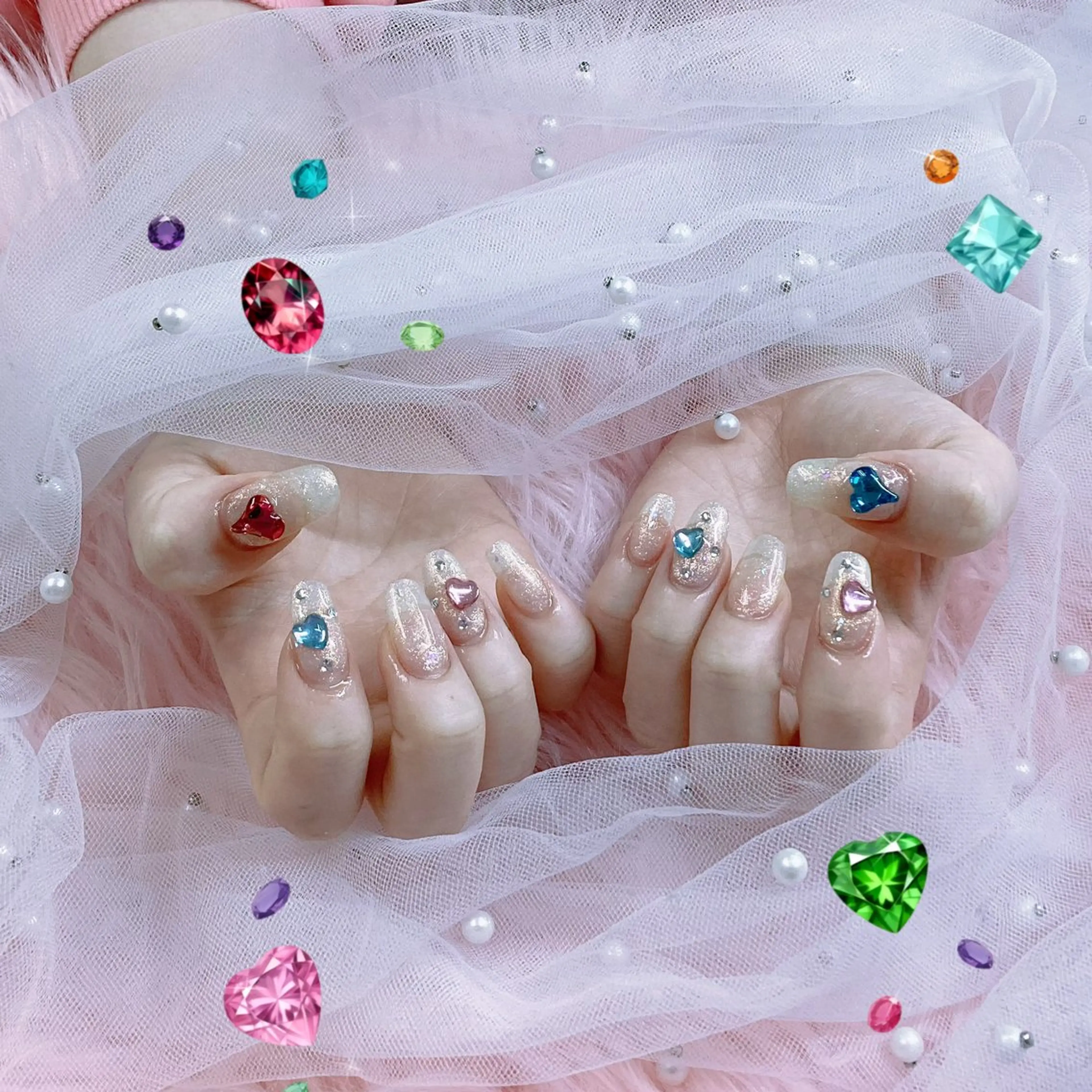 ネイル パーツ全部¥110 サロンミミのネイルデザイン