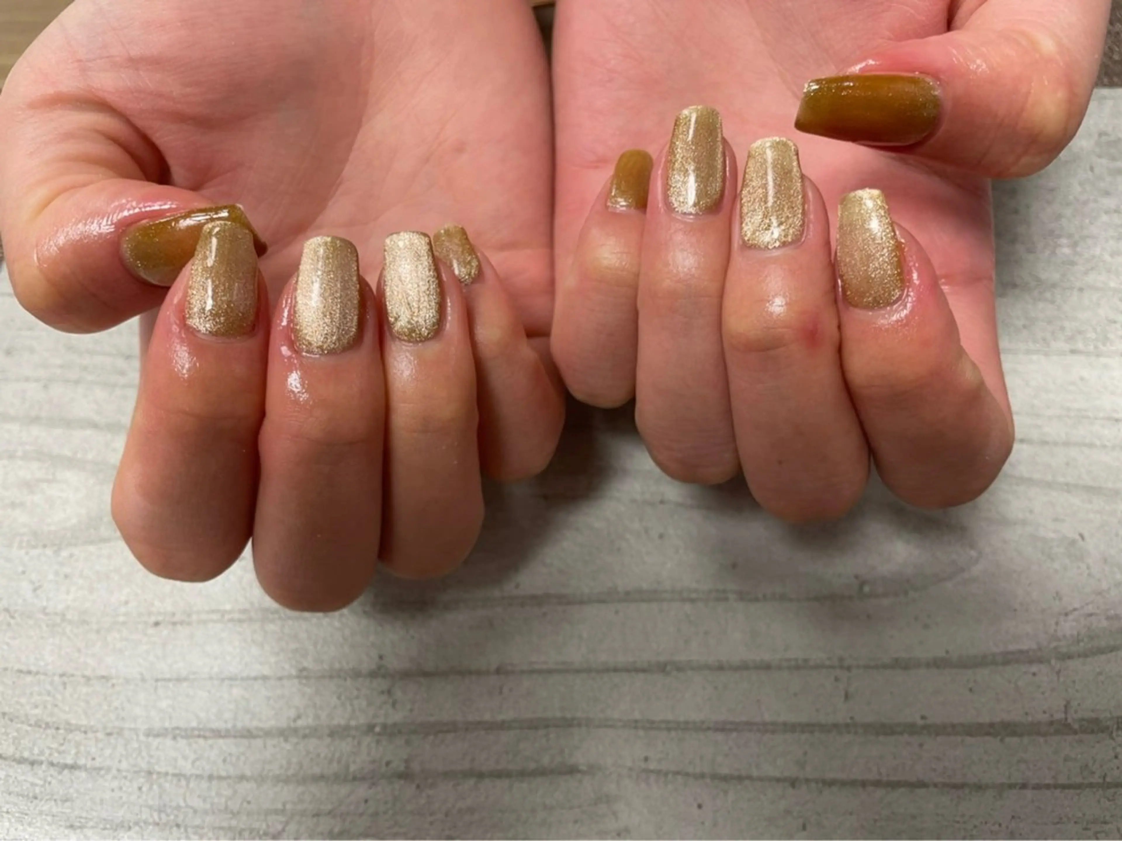 ネイル オーロラネイル フットネイル フレンチネイル ジェルネイル キラキラネイル kikinail 溝の口のネイルデザイン