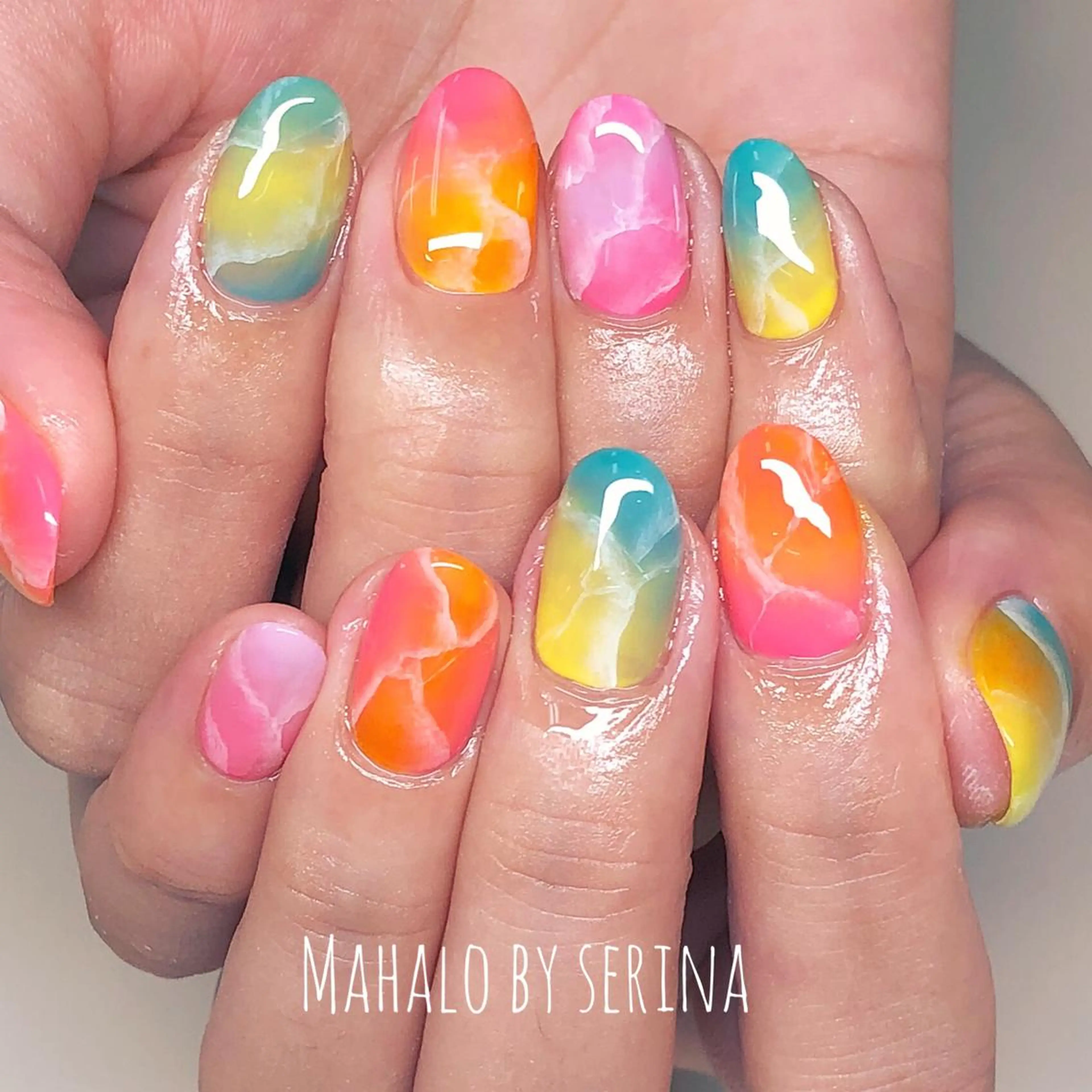 ショート カラー ネイル SUNNY BAE. SERINAのネイルデザイン