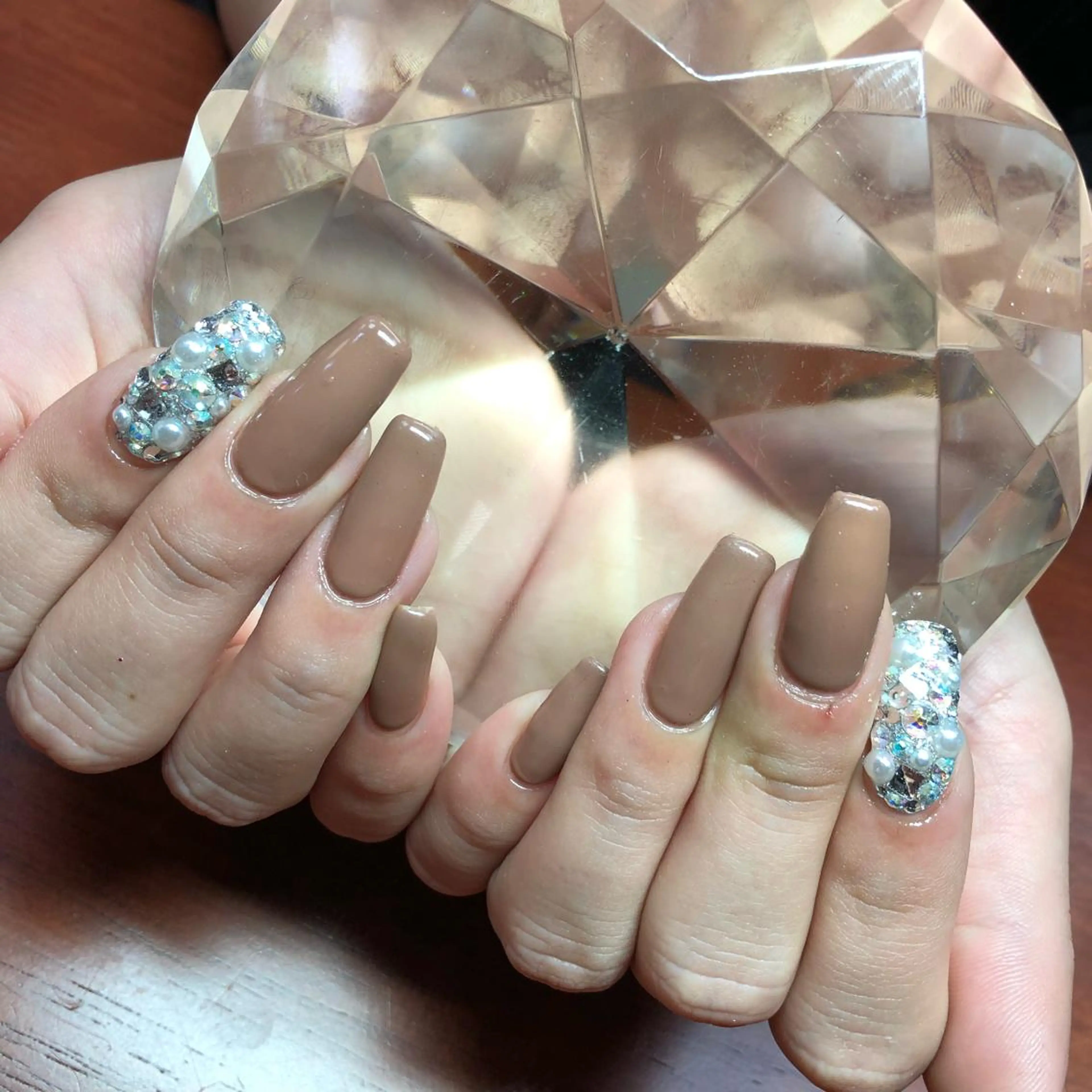 ミディアム ネイル アートネイル ハンドネイル 《LB》ラブリエ Nail&eyeのマツエク・マツパデザイン