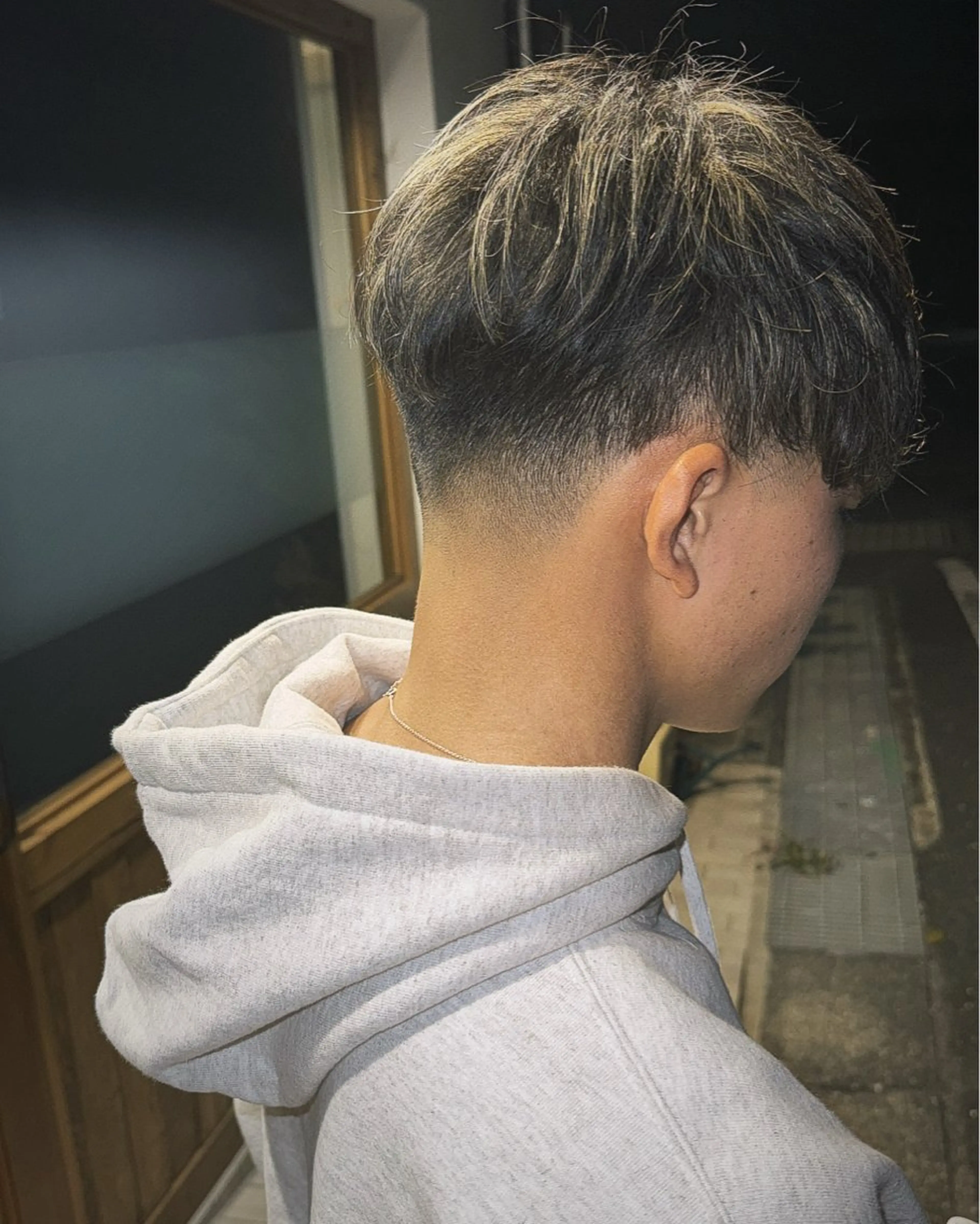 メンズ leo/ロング／ レイヤーカット⛈️のヘアスタイル