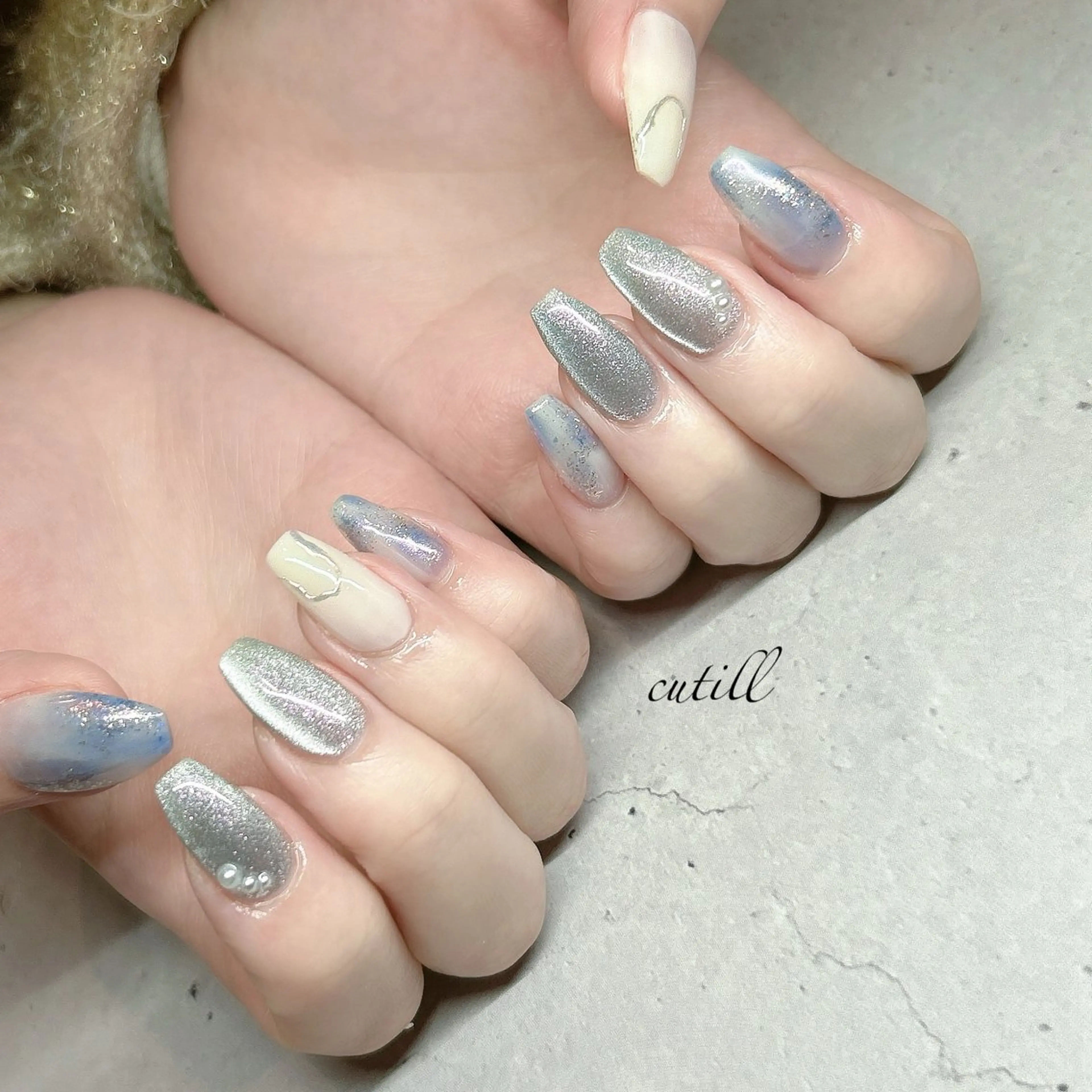 ミディアム Erina Sのネイルデザイン