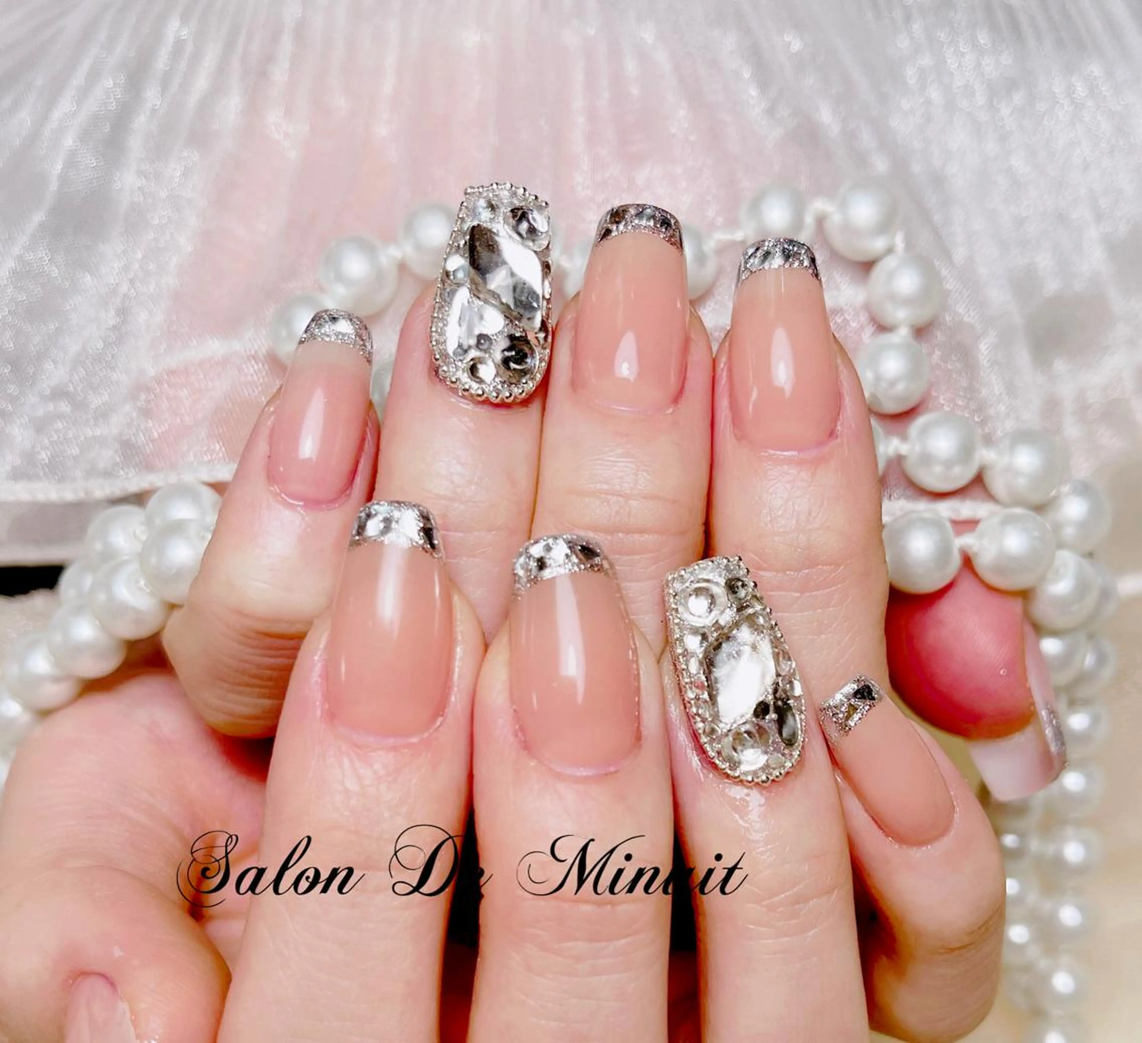 ネイル ハンドネイル ハンドケア Momo 🤍のネイルデザイン