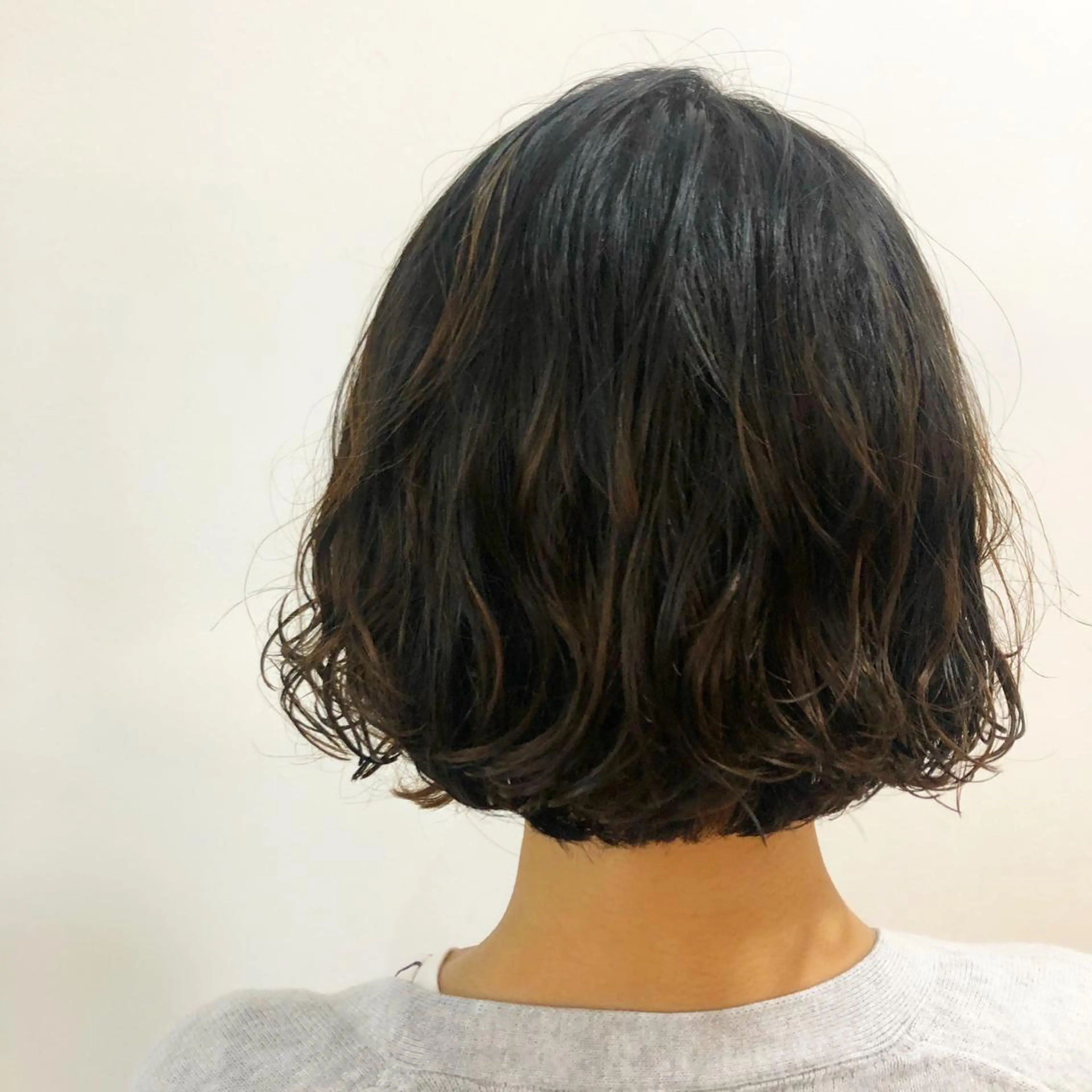 ショート パーマ 塔崎 りこのヘアスタイル