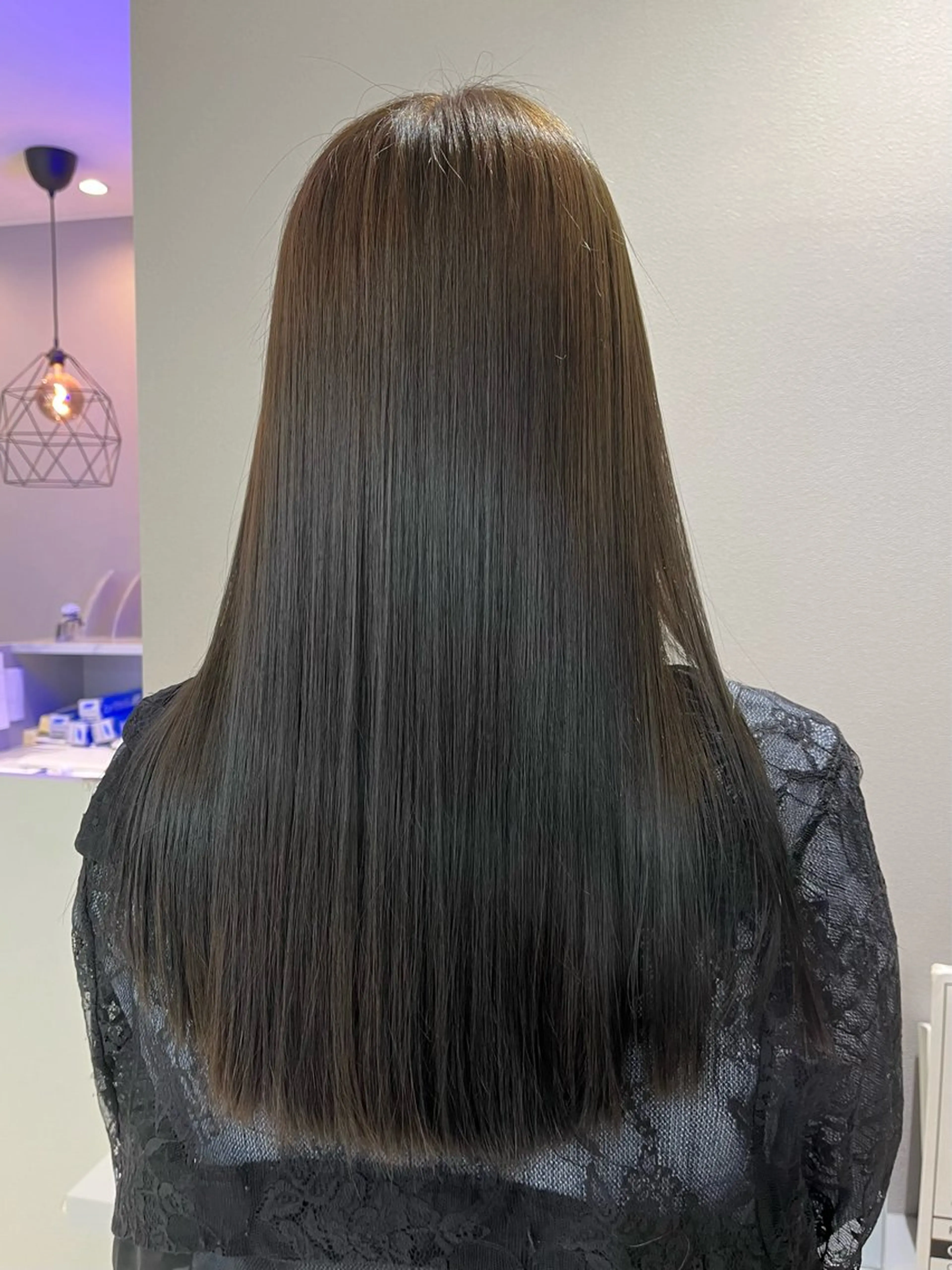 カラー toi所属・💙村岡 春陽💙のヘアスタイル