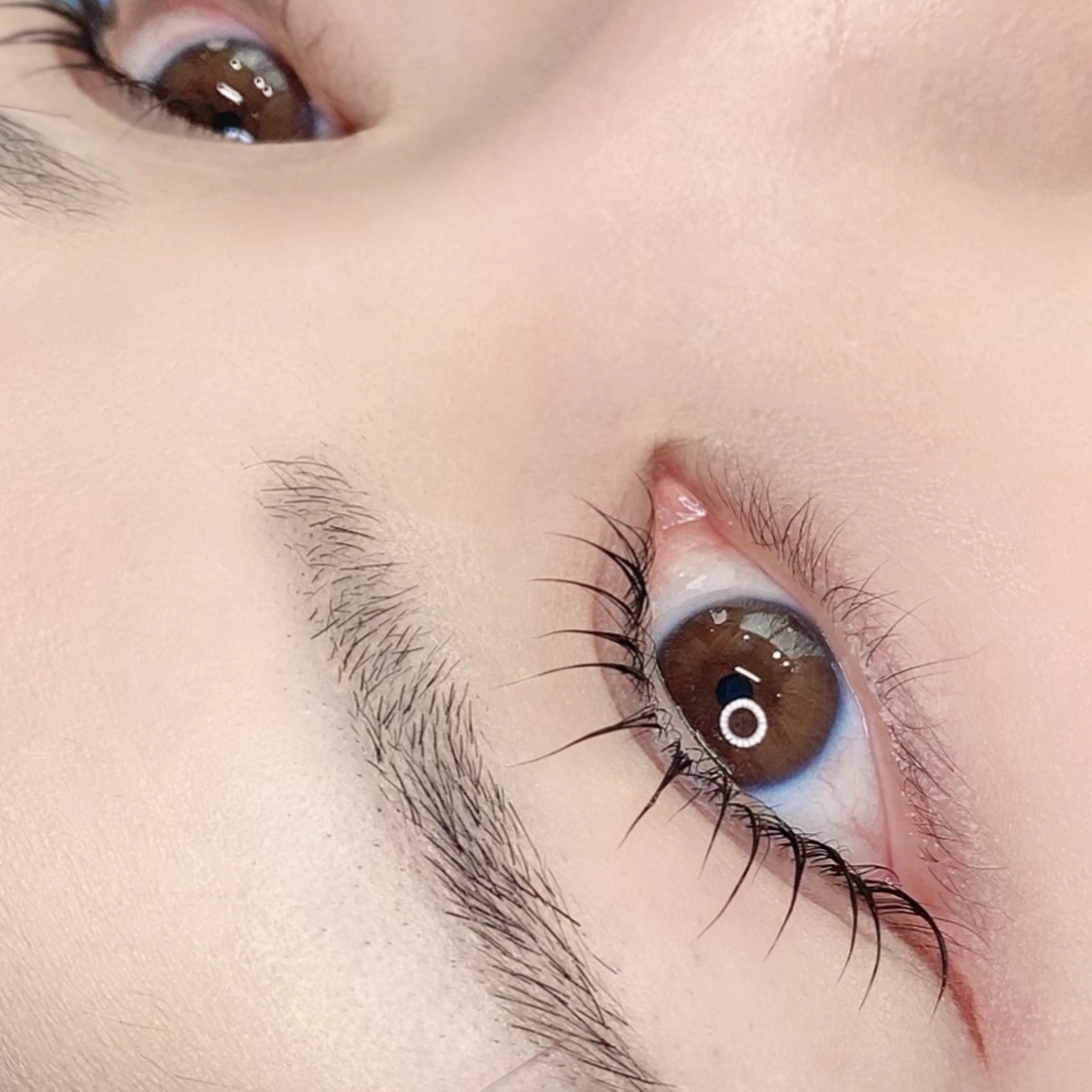 マツエク・マツパ LITMUS HAIR SALON所属・末吉 結衣の眉毛・アイブロウイメージ