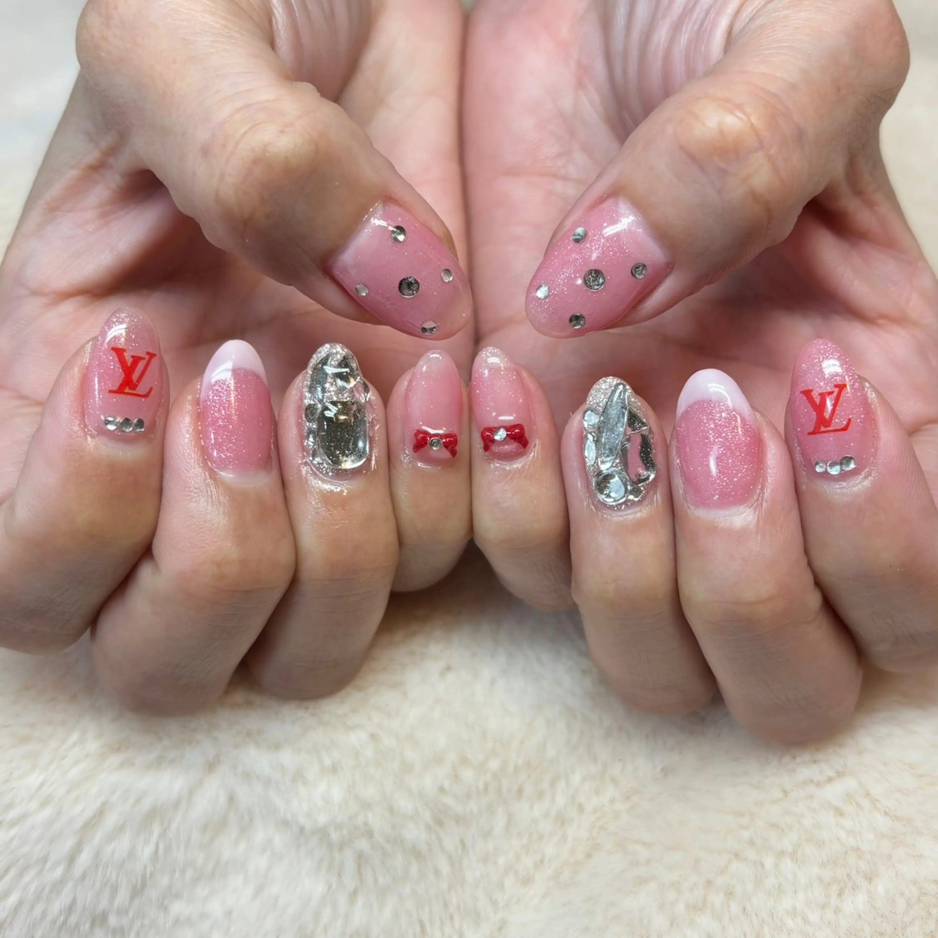 ネイル es nailのネイルデザイン