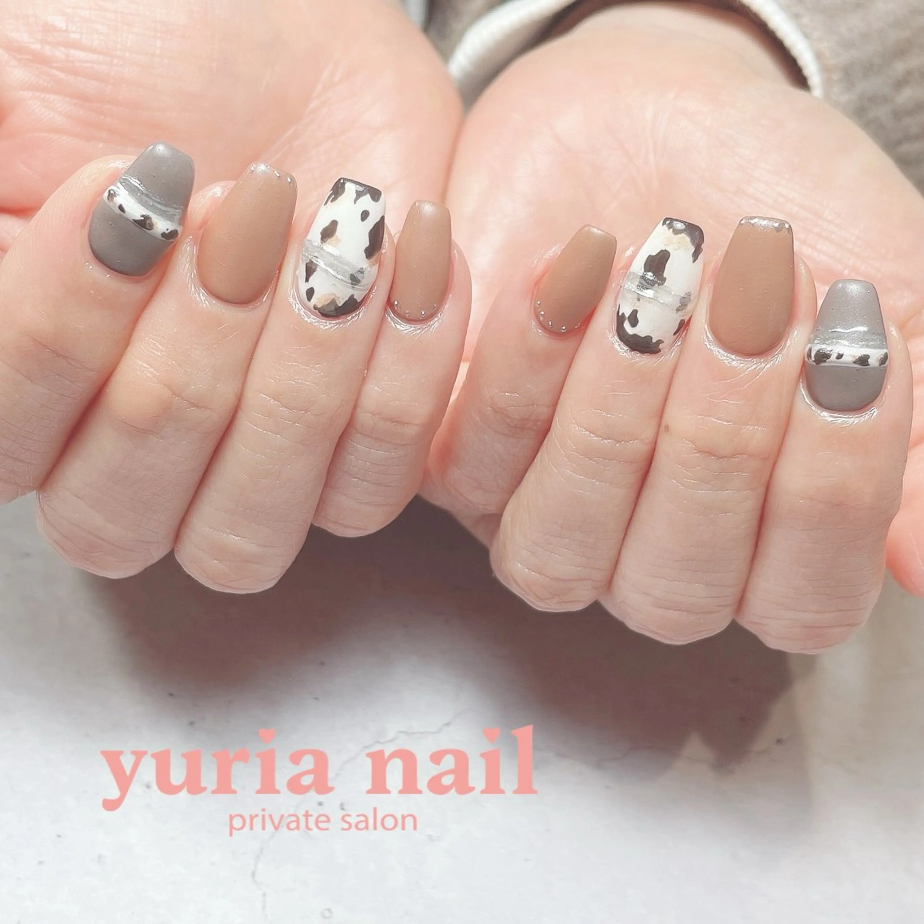 ネイル ジェルネイル 持ち込み ニュアンスネイル ハンドネイル 小林 ゆりあのネイルデザイン