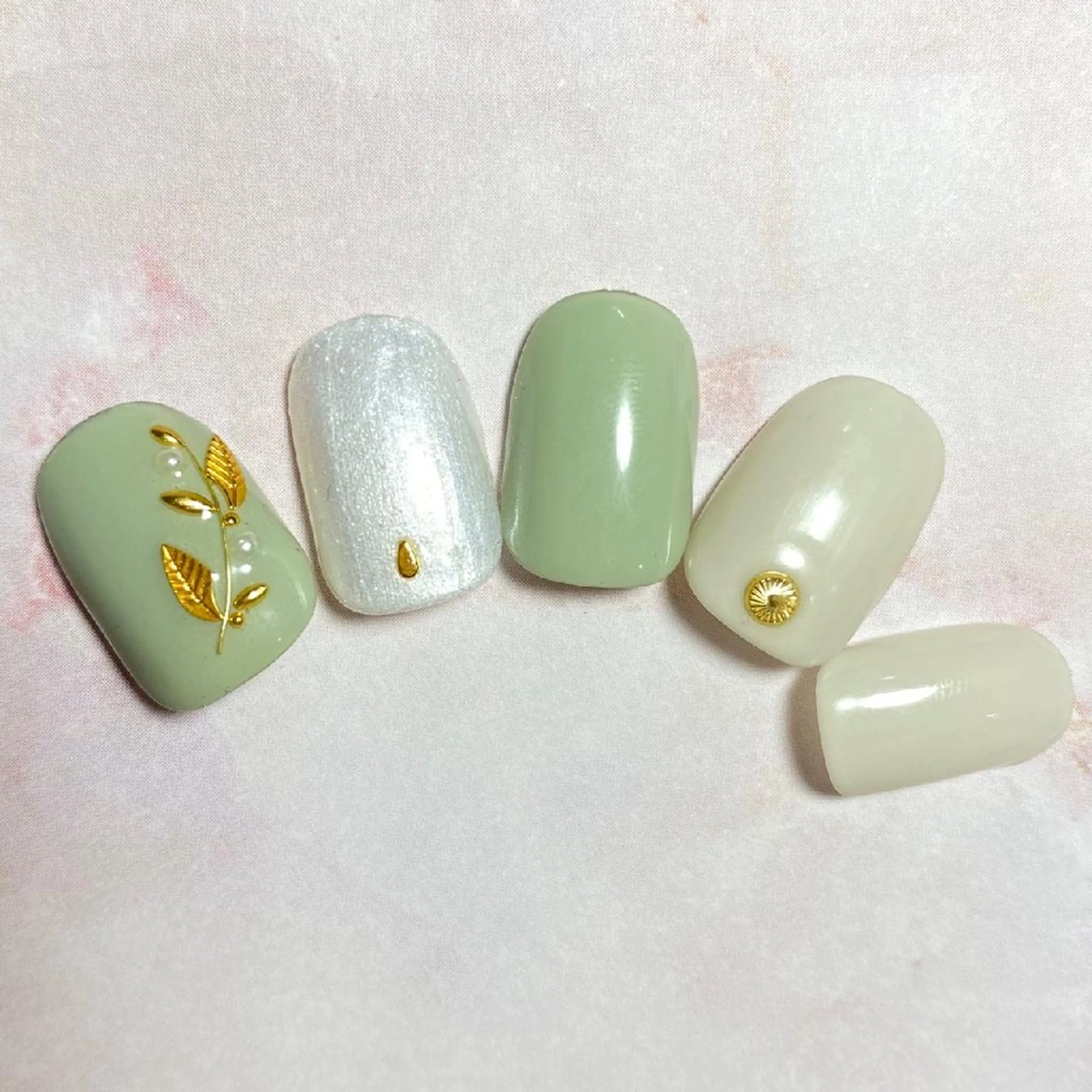 ネイル ハンドネイル Nail&eye Belire 新宿のネイルデザイン
