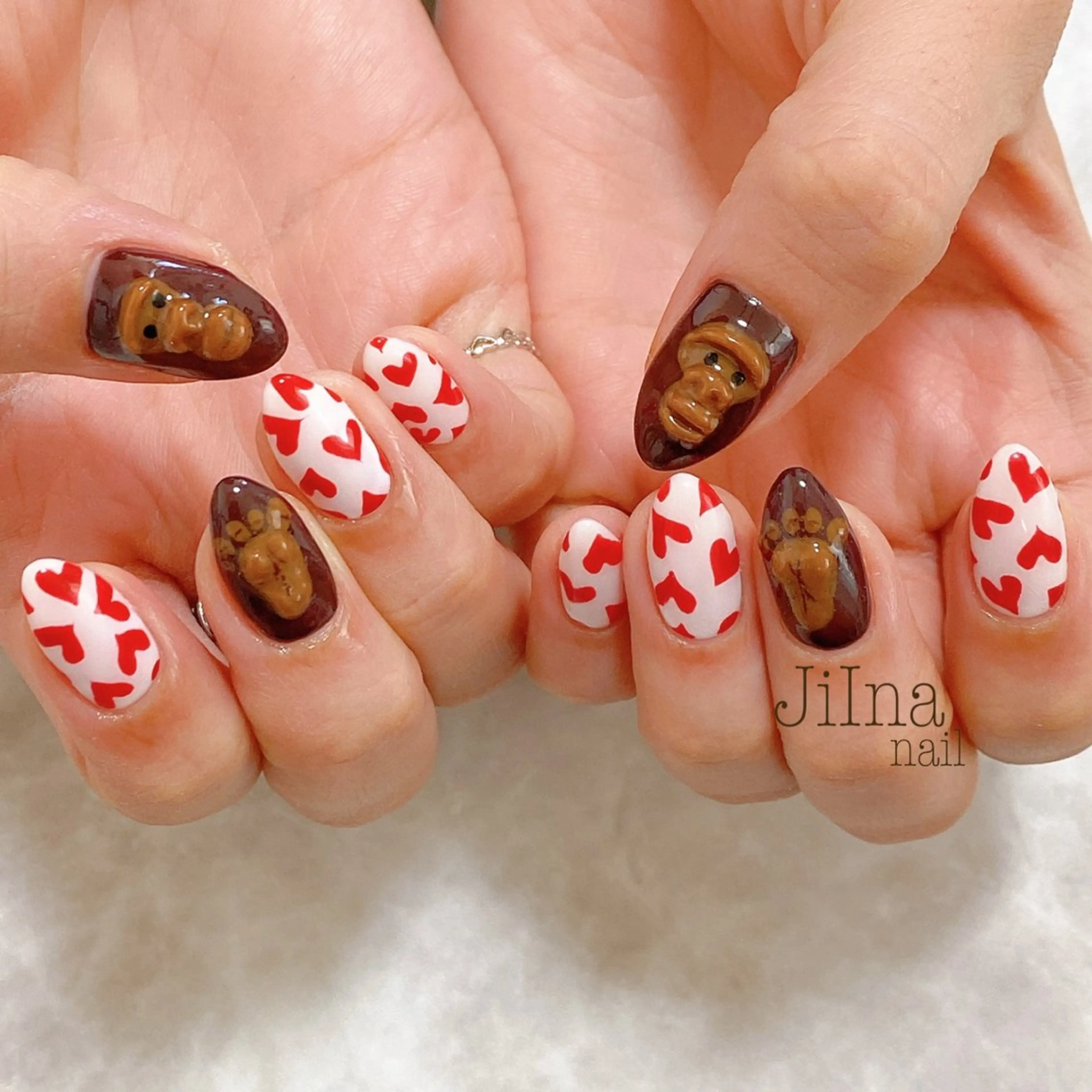 ネイル 持ち込み JiIna nailのネイルデザイン