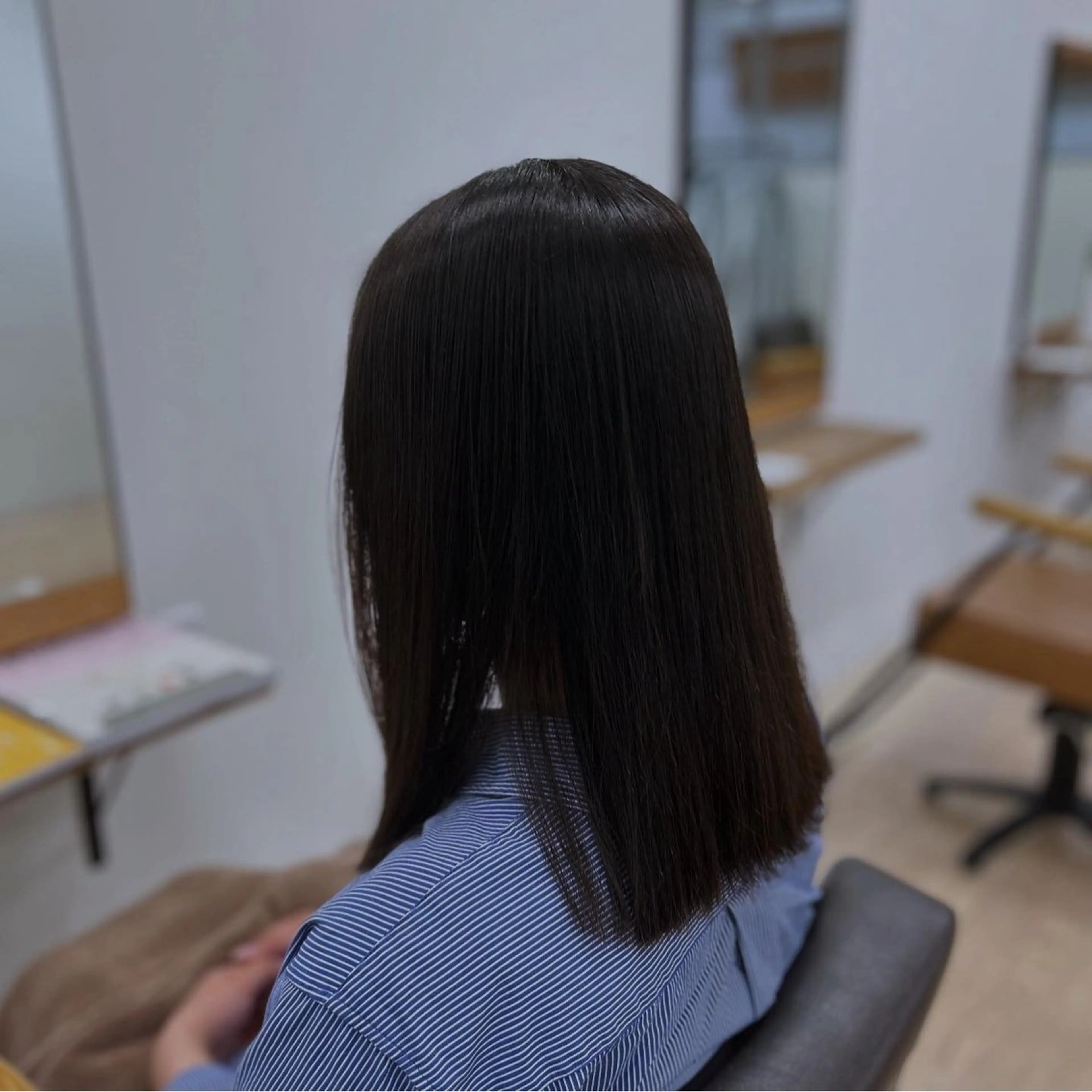 セミロング 縮毛矯正 hair salon cream所属・原 夢歩のヘアスタイル