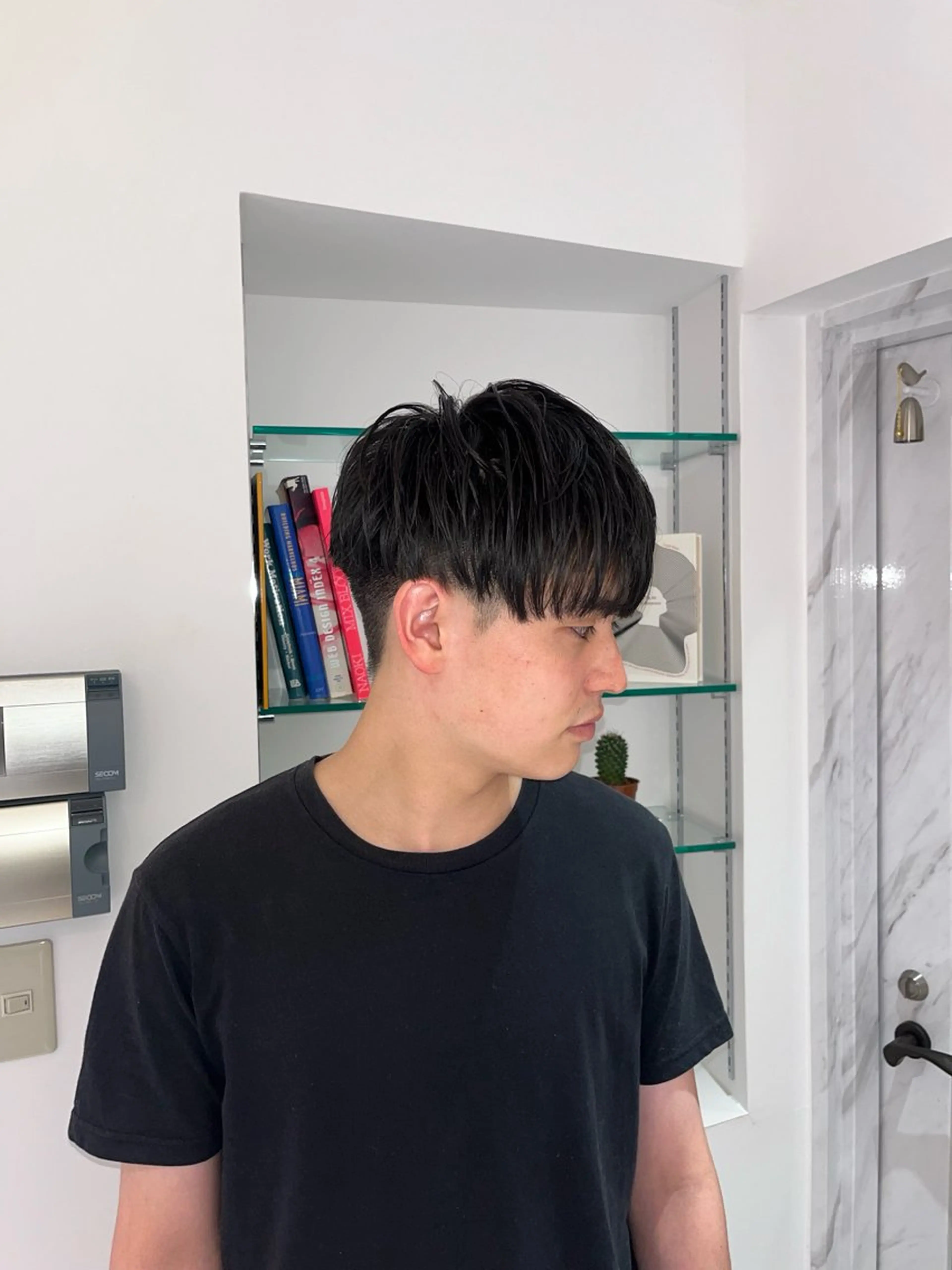 ショート 野中里紗/ ベージュカラーのヘアスタイル