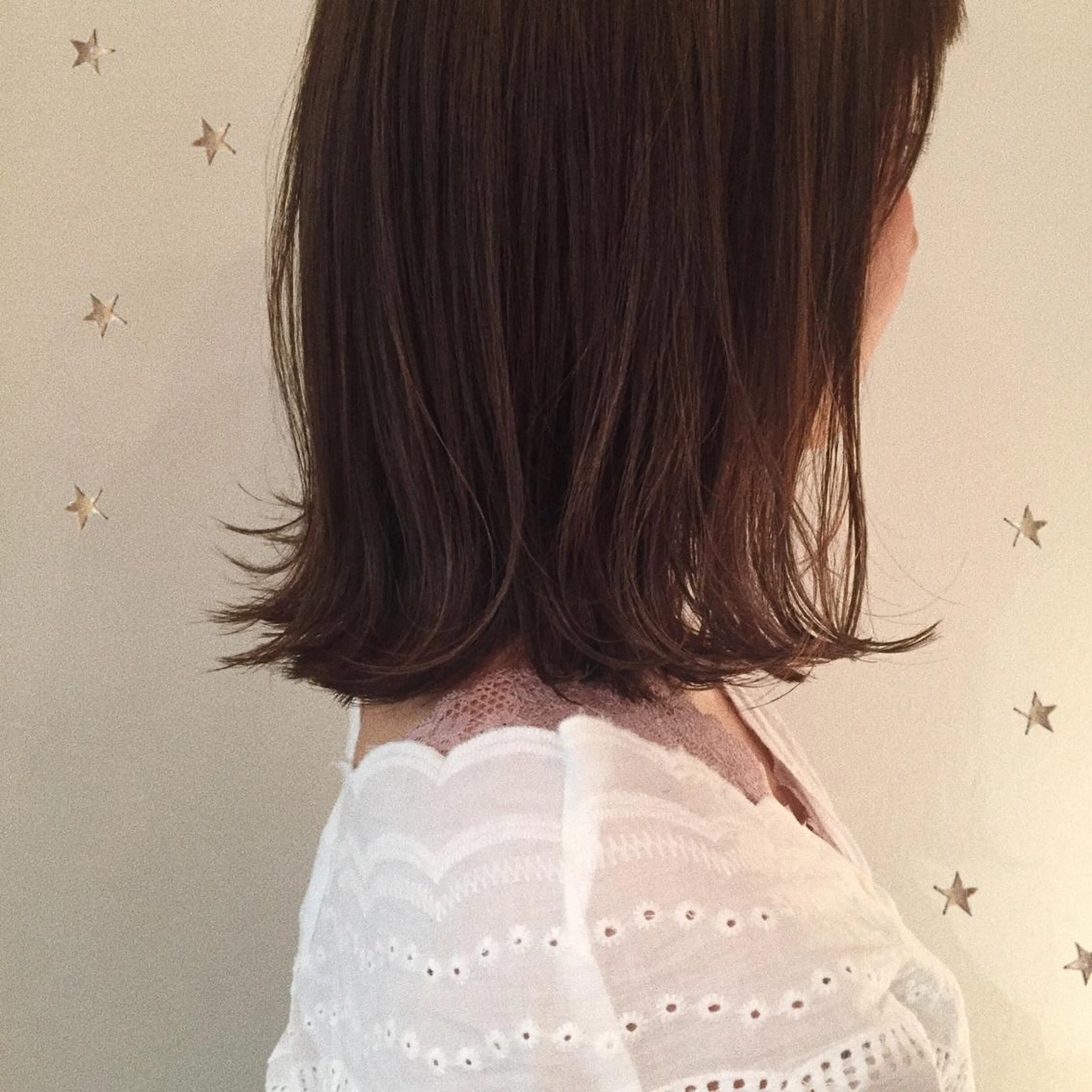 ミディアム 切りっぱなしボブ アッシュ ボブ salon AKIRA所属・市川 千夏のヘアスタイル