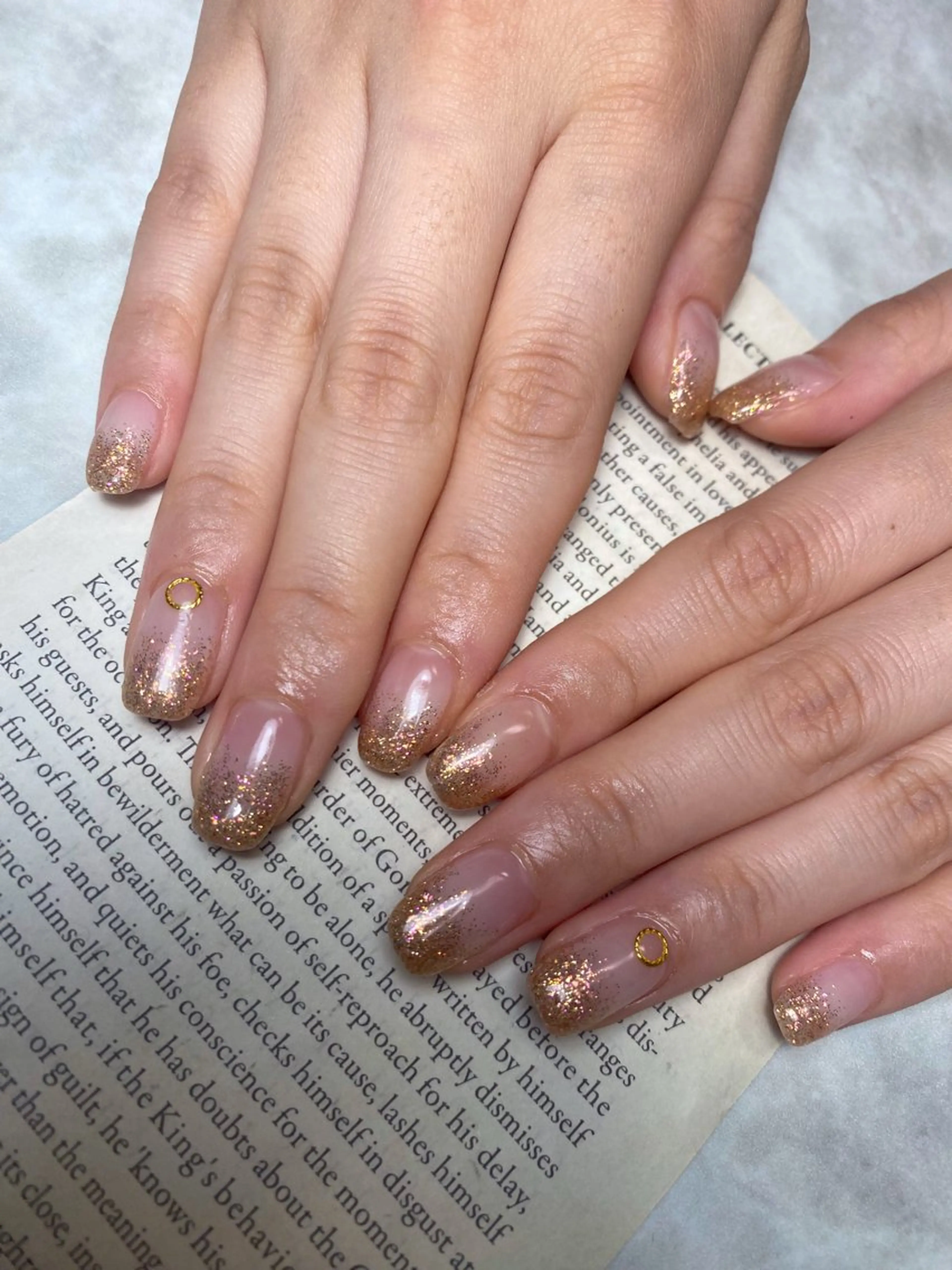 ネイル ラメ(グリッター) ラメグラデーション 🌿Charme🌿 MAIのネイルデザイン