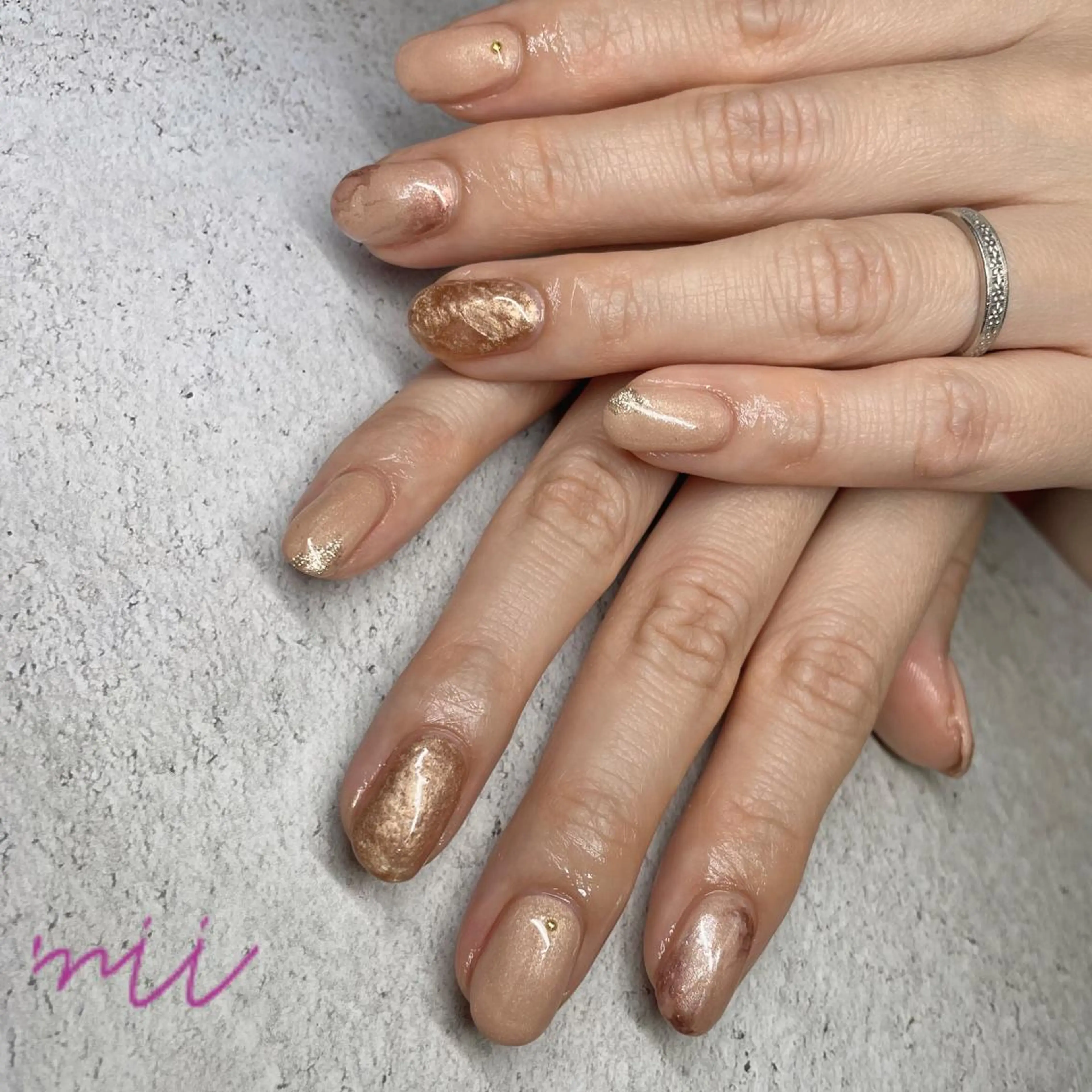 ネイル ＆robe  mii 🌿のネイルデザイン