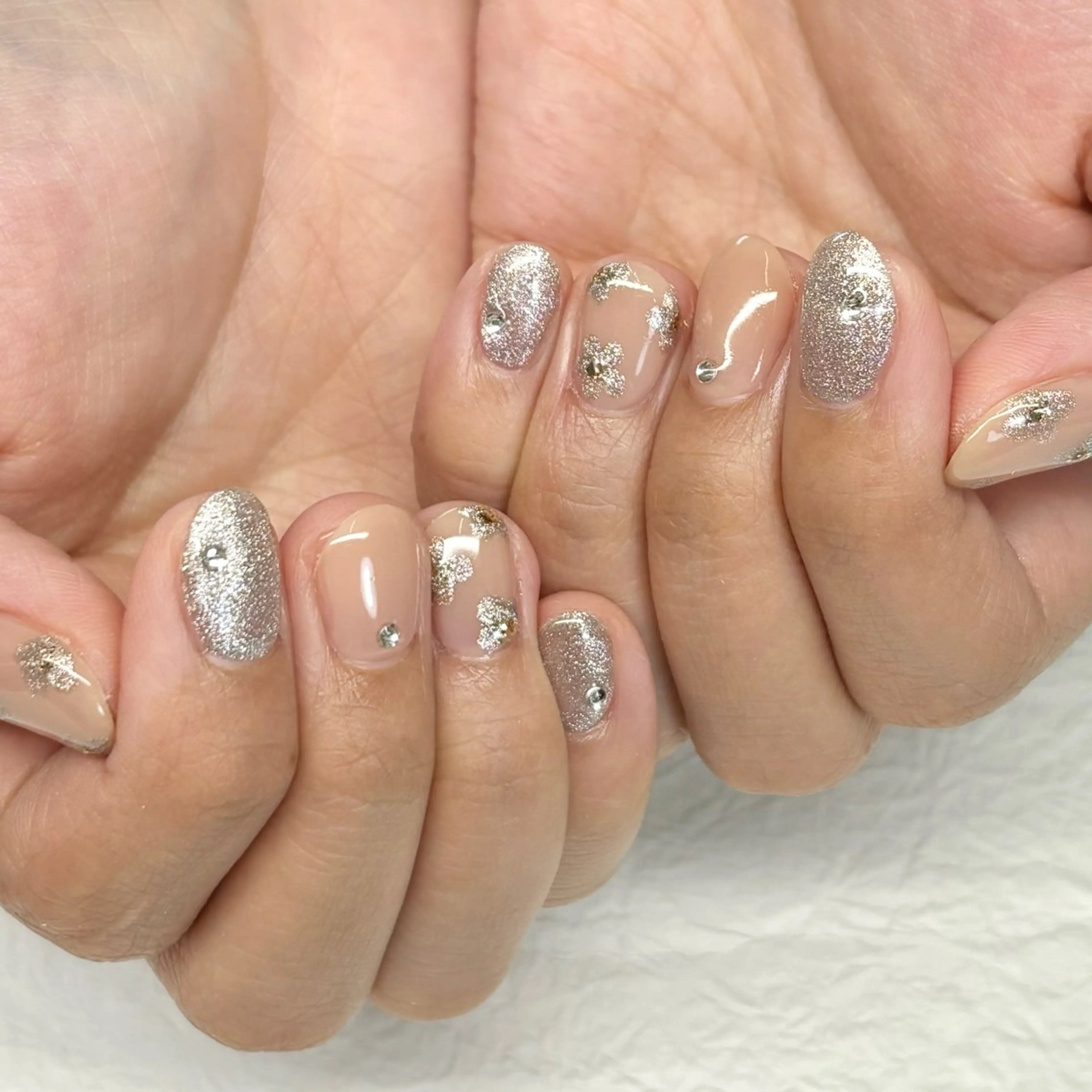 ネイル フラワーネイル マグネットネイル ラヴィアンローズ所属・S. kurumiのネイルデザイン