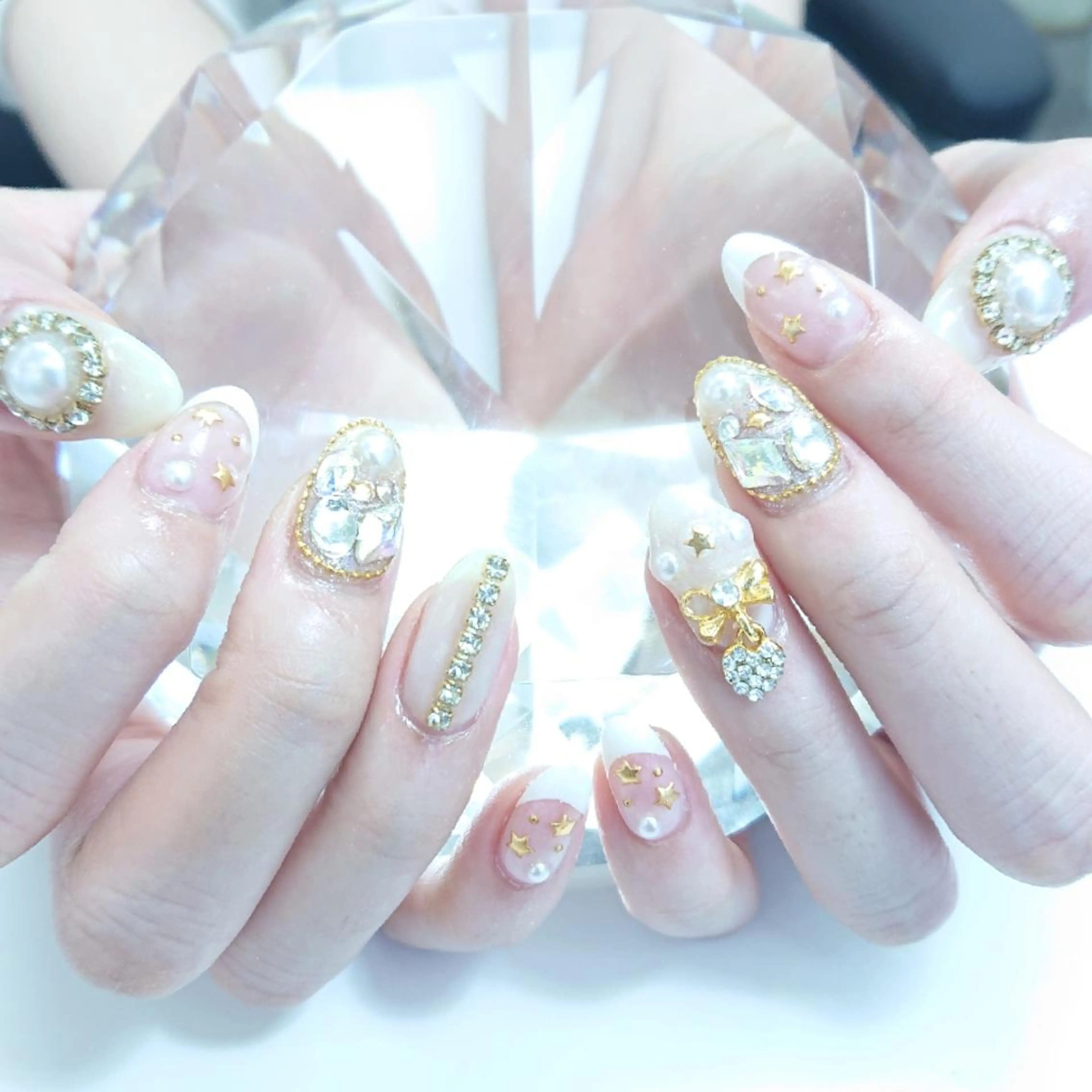 ネイル アートネイル 持ち込み ストーンネイル Coco Girlsのネイルデザイン