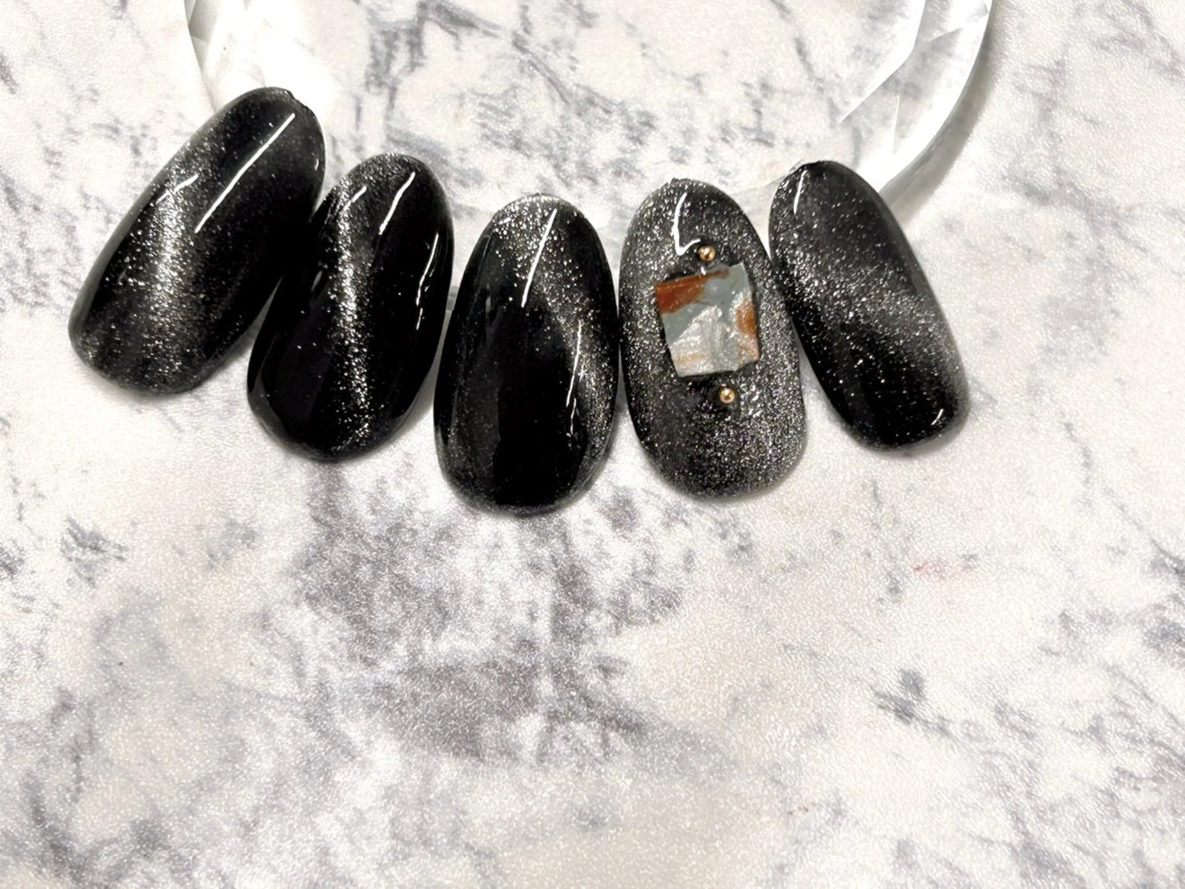 ネイル 杉山 ネイリストのネイルデザイン