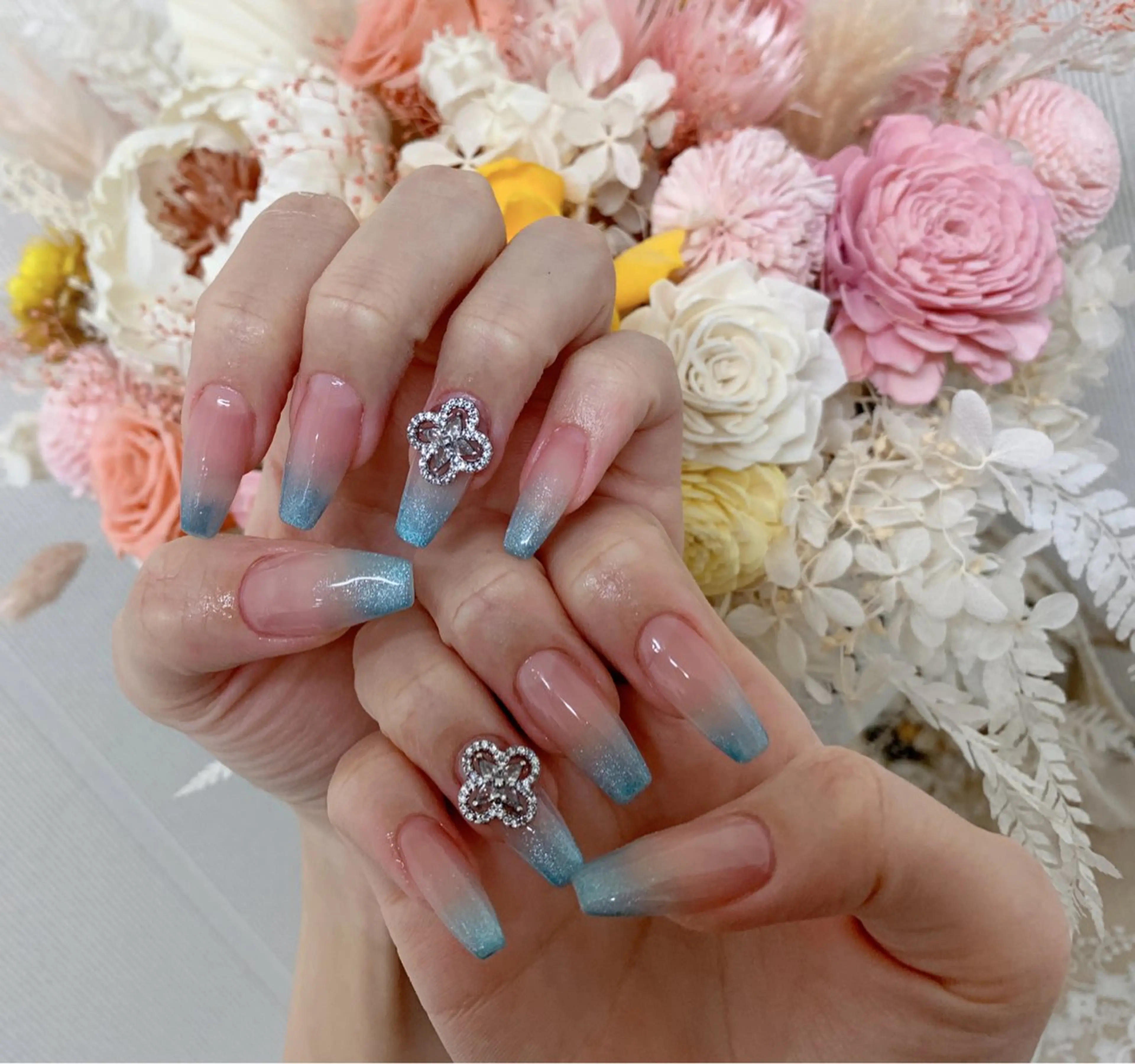 ネイル ✨Nailsalon Vi+✨のネイルデザイン