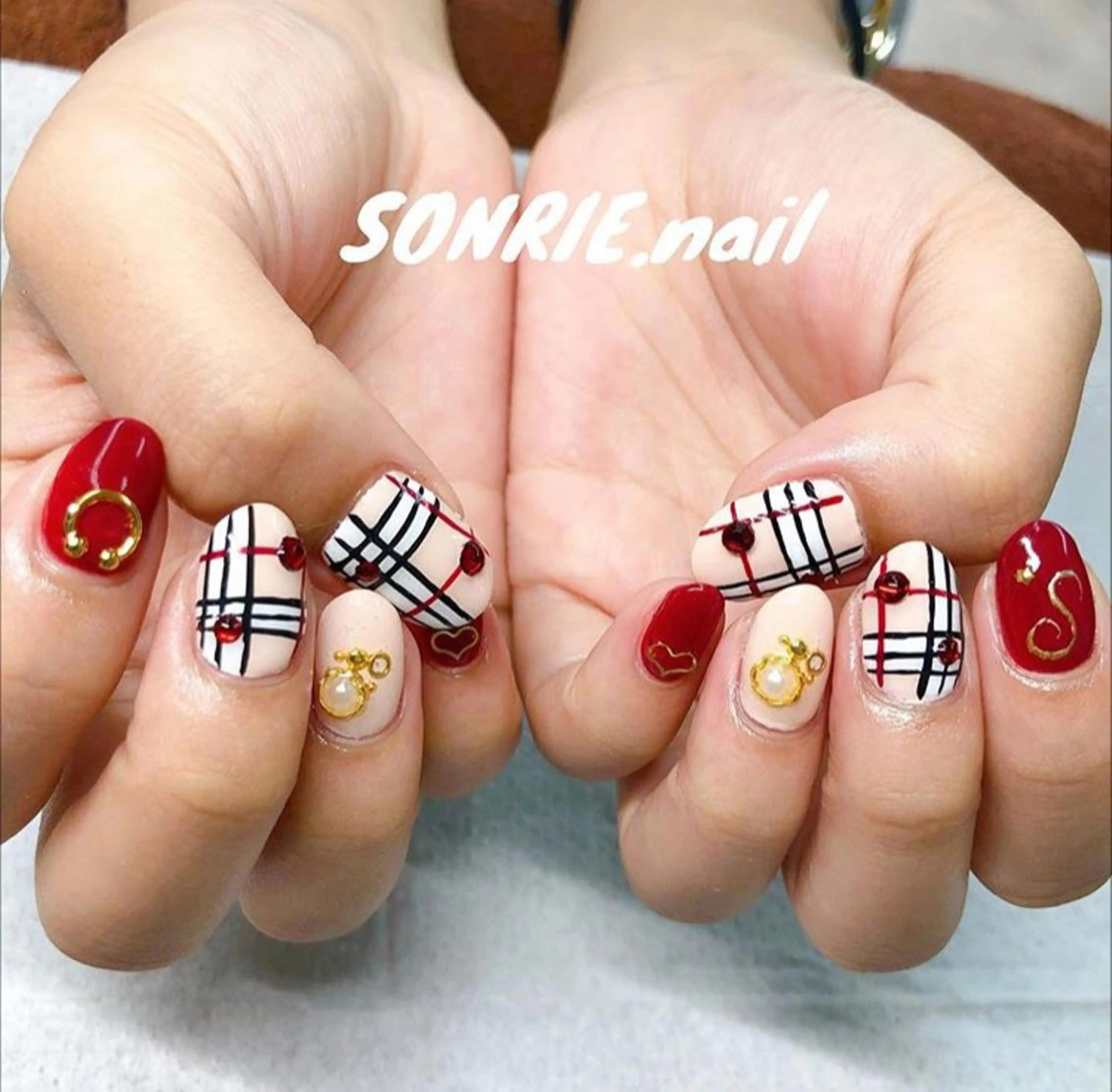 ロング カラー パーマ ヘアアレンジ メンズ ネイル マツエク・マツパ 美容室 ソンリエのヘアスタイル