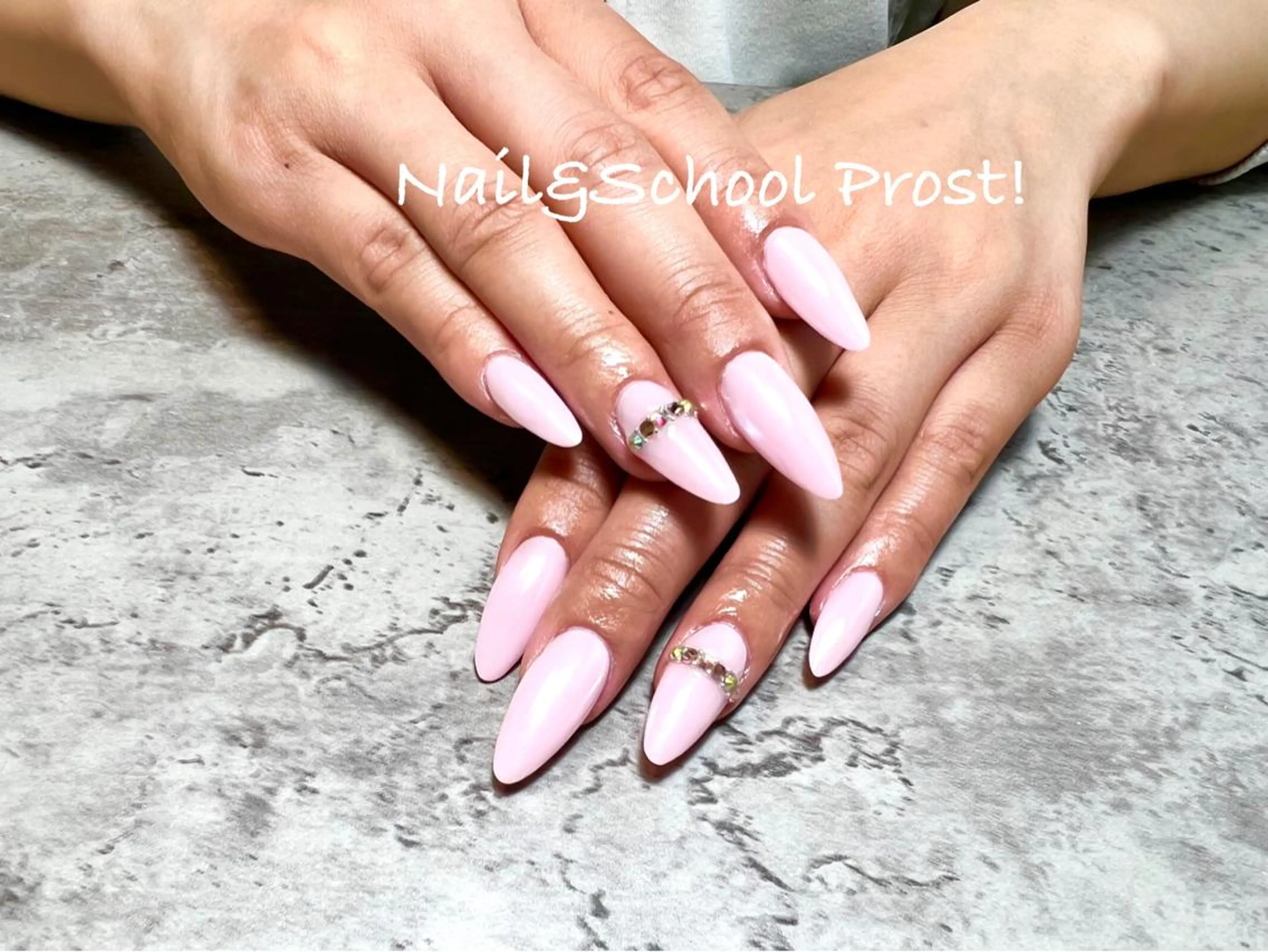 ネイル Nails Prost!のネイルデザイン