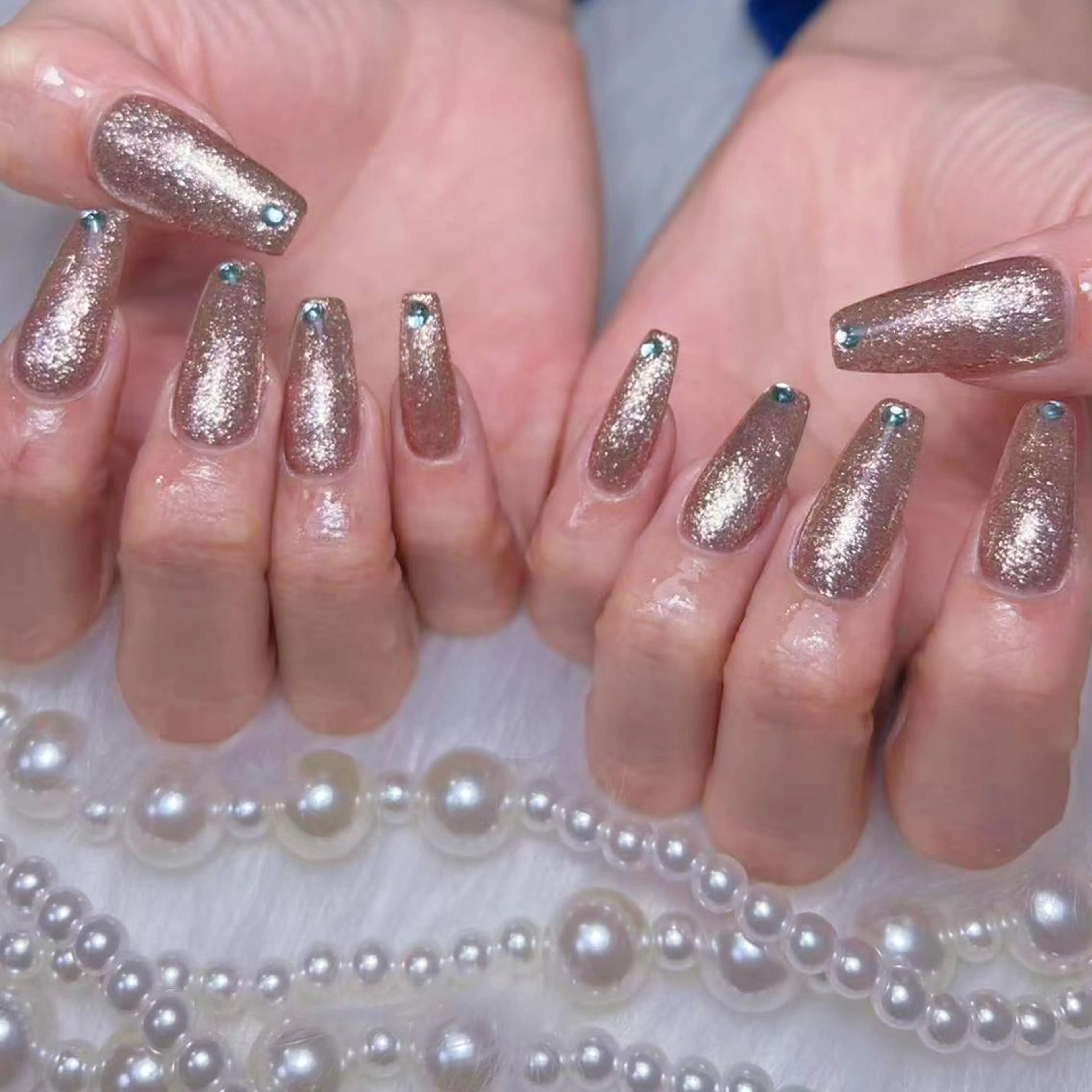 ネイル アートネイル オーロラネイル フラッシュネイル ガーリー キラキラネイル DIAMOND NailStudioのネイルデザイン