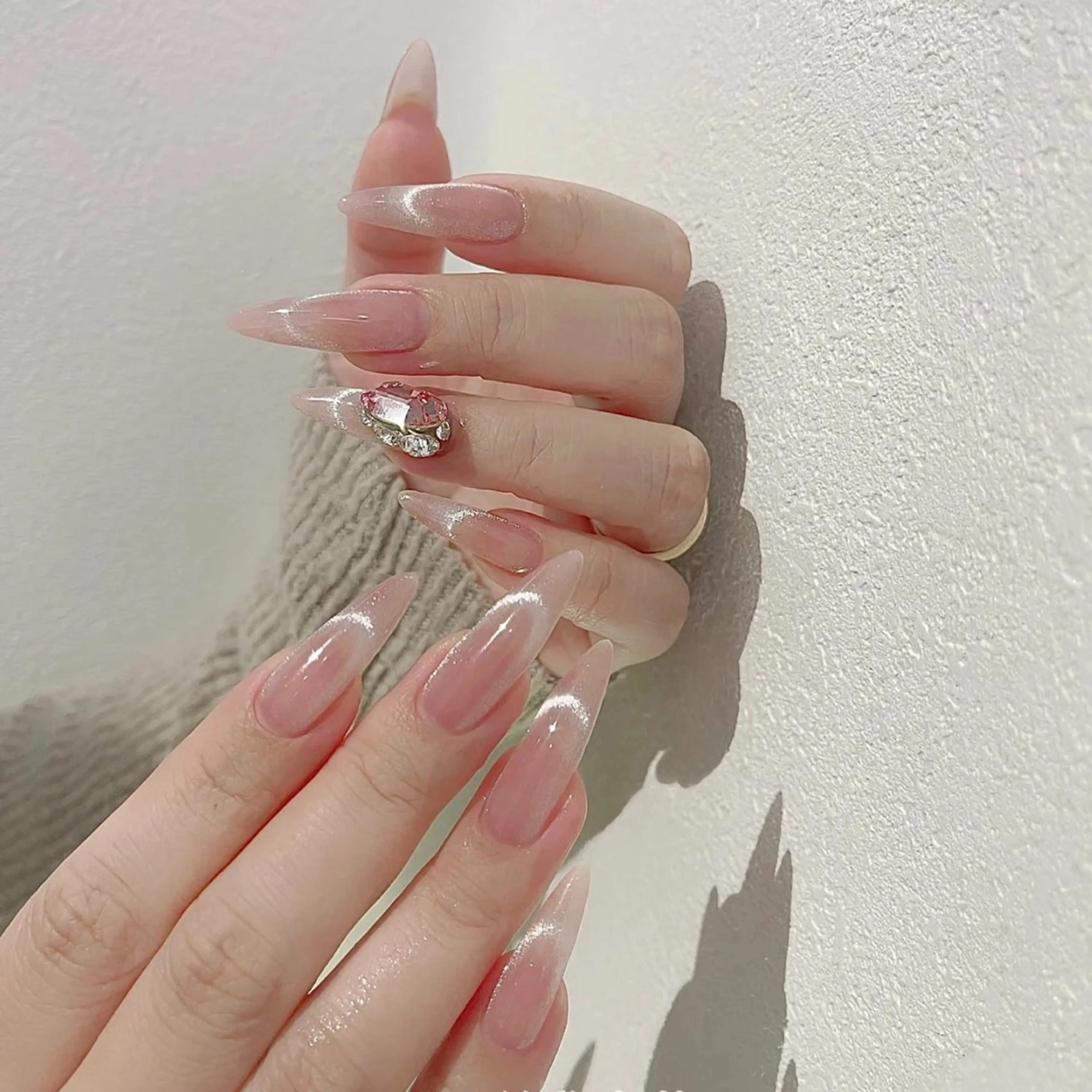 ネイル bubu nail salon所属・BuBu Nail渋谷桜ヶ丘のネイルデザイン