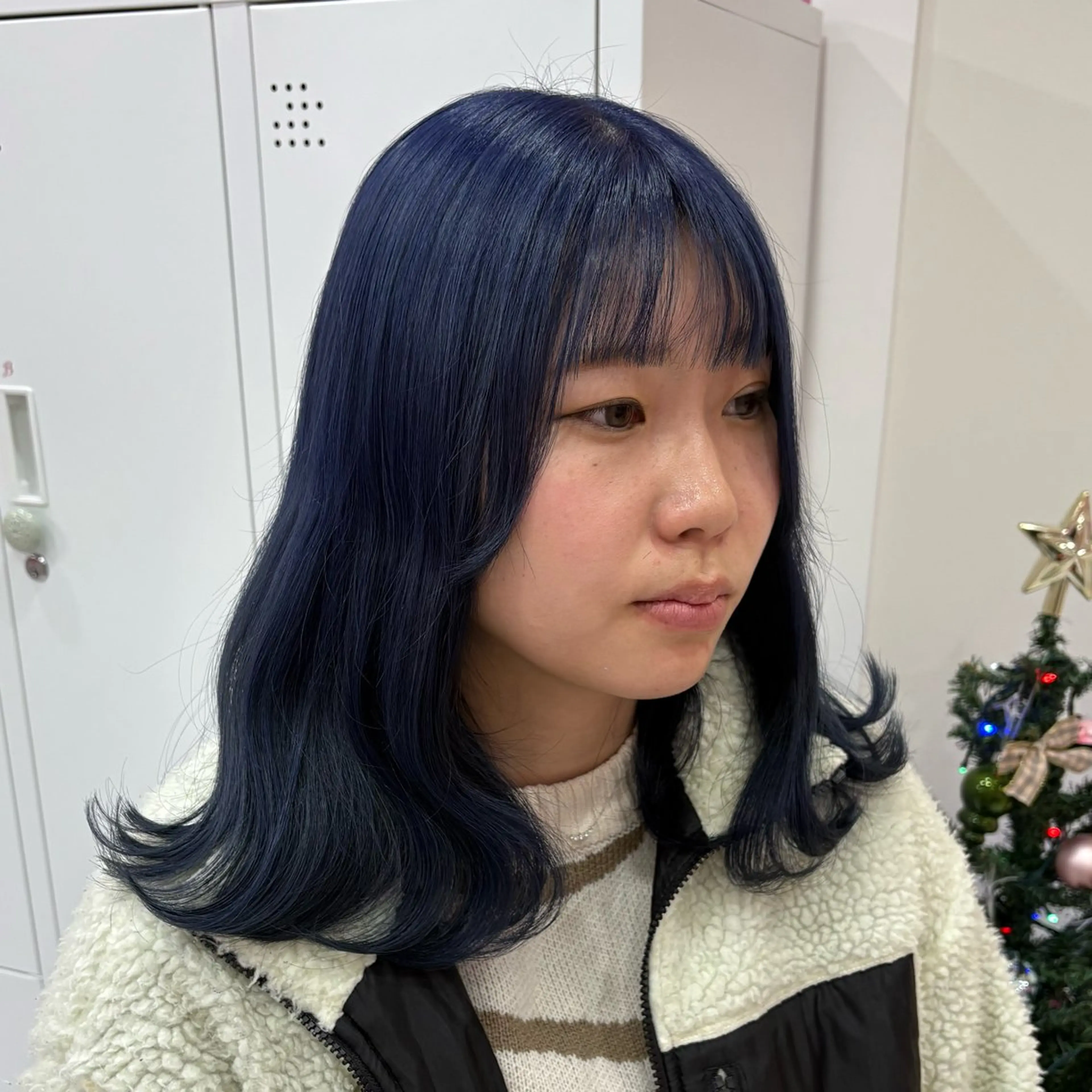 ミディアム カラー ブリーチ⏳艶カラー Natsukiのヘアスタイル