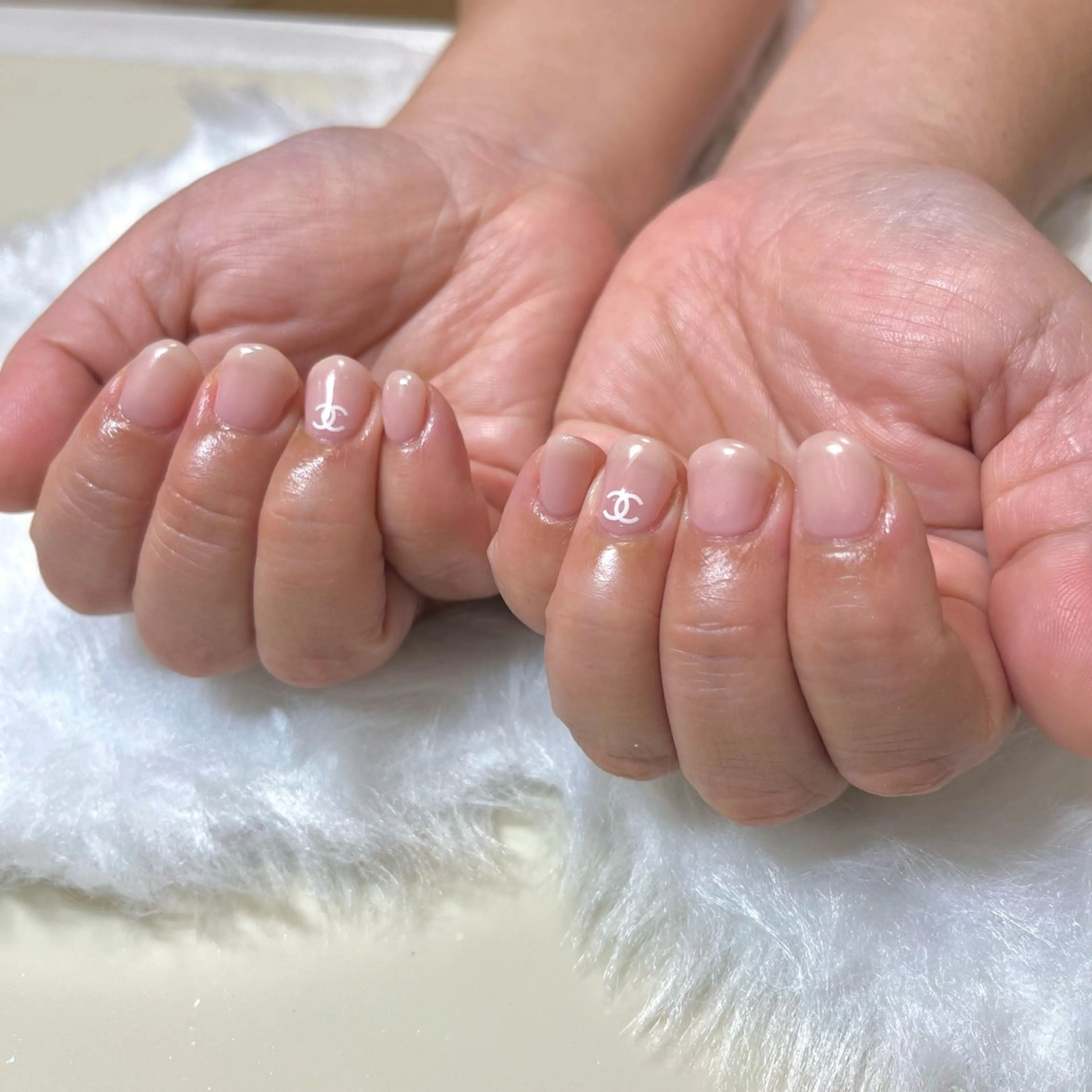 ネイル フットネイル フレンチネイル グラデーション 持ち込み ワンカラーネイル nail salon orchidのネイルデザイン