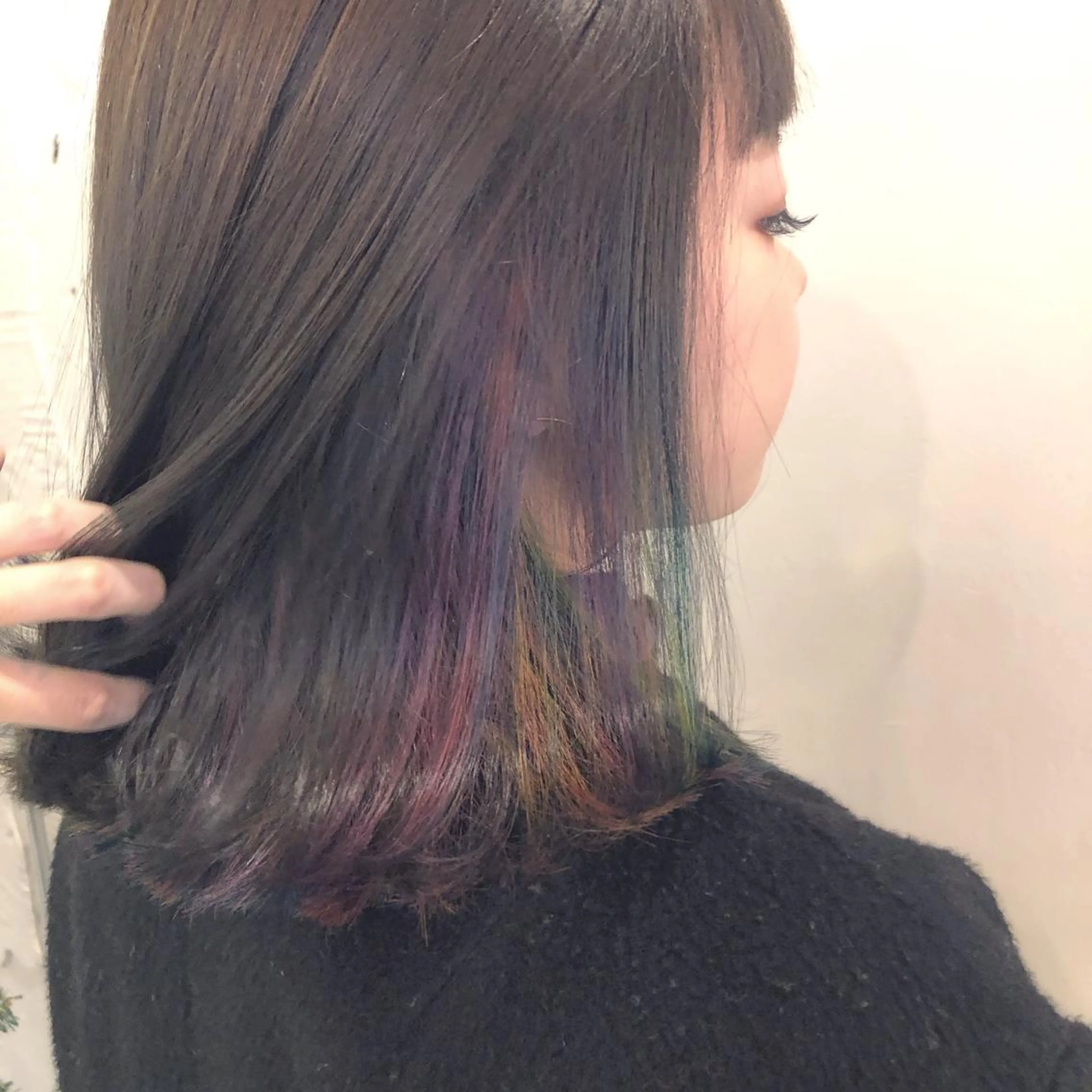 セミロング カラー ユニコーンカラー ORIKA 美容室のヘアスタイル