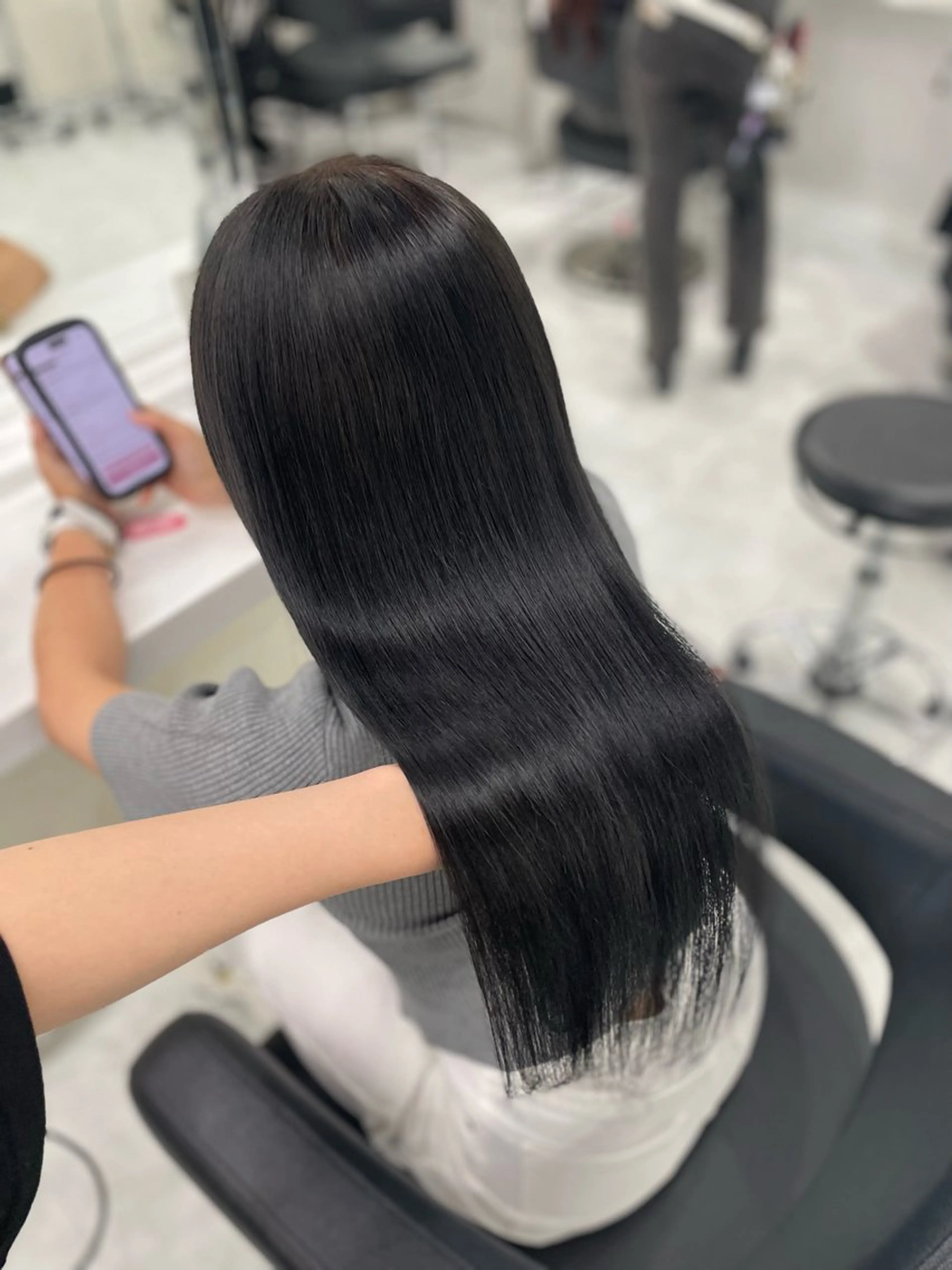 セミロング カット ヘアカラー トリートメント ヘッドスパ 🪞韓国🤍大人っぽ 艶髪🤍FRUITSのヘアスタイル