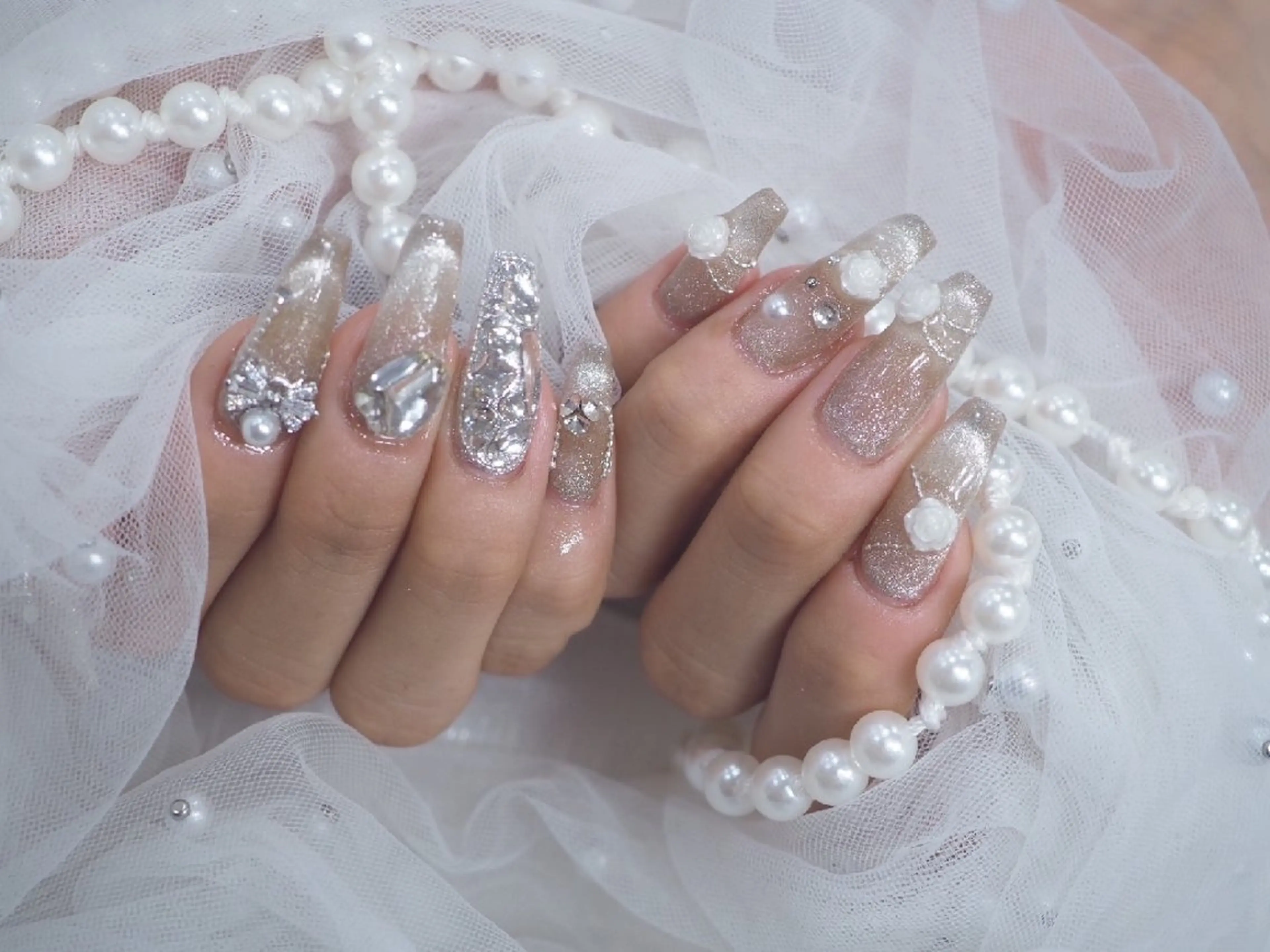 ネイル ハンドネイル 岡林 優美のネイルデザイン