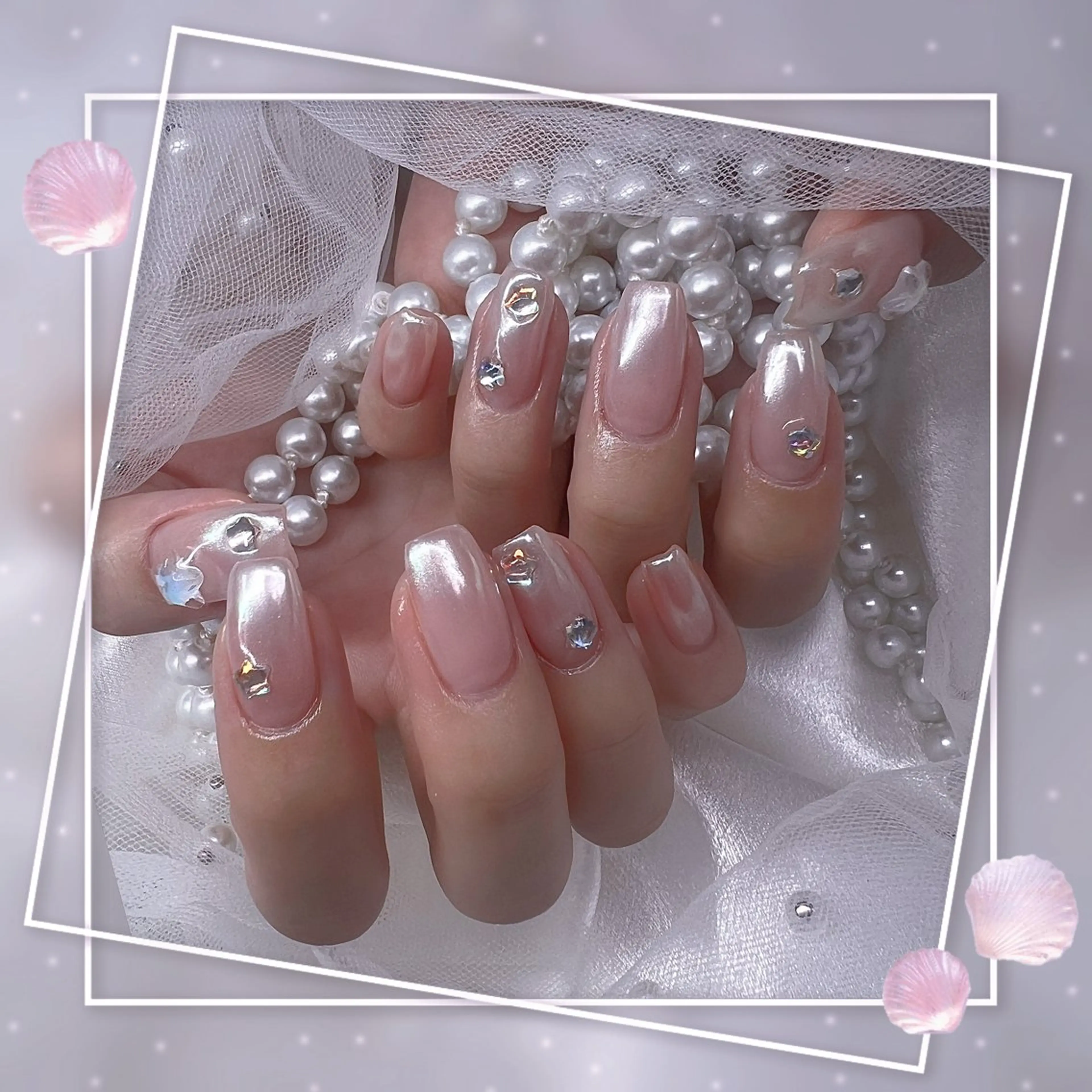 ネイル チークネイル フレンチネイル グラデーション マグネットネイル マグネットフレンチ ハンドネイル Chill Nailsalonのネイルデザイン