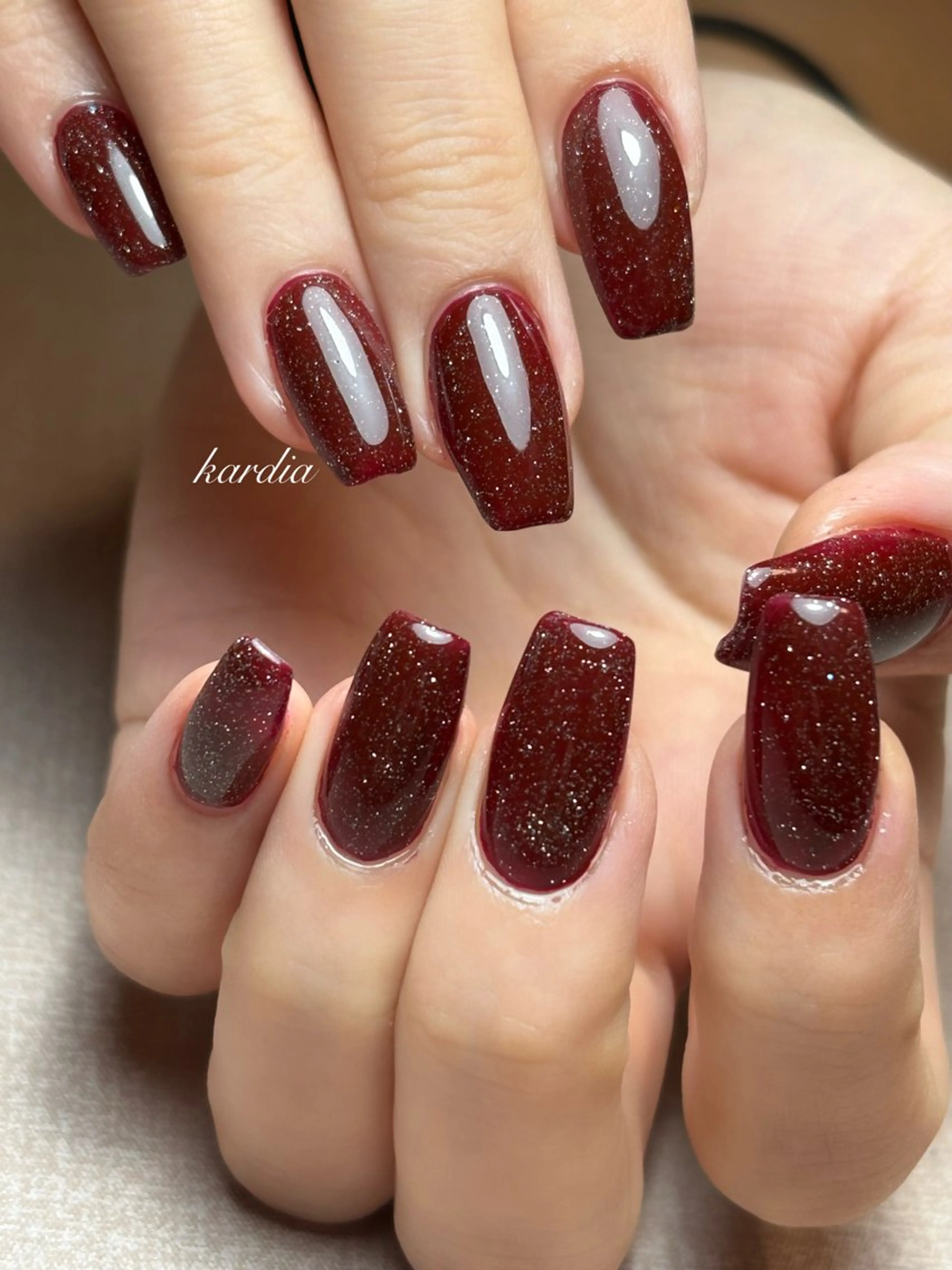 ネイル ハンドネイル καρδιά -ｶﾙﾃﾞｨｱ-のネイルデザイン