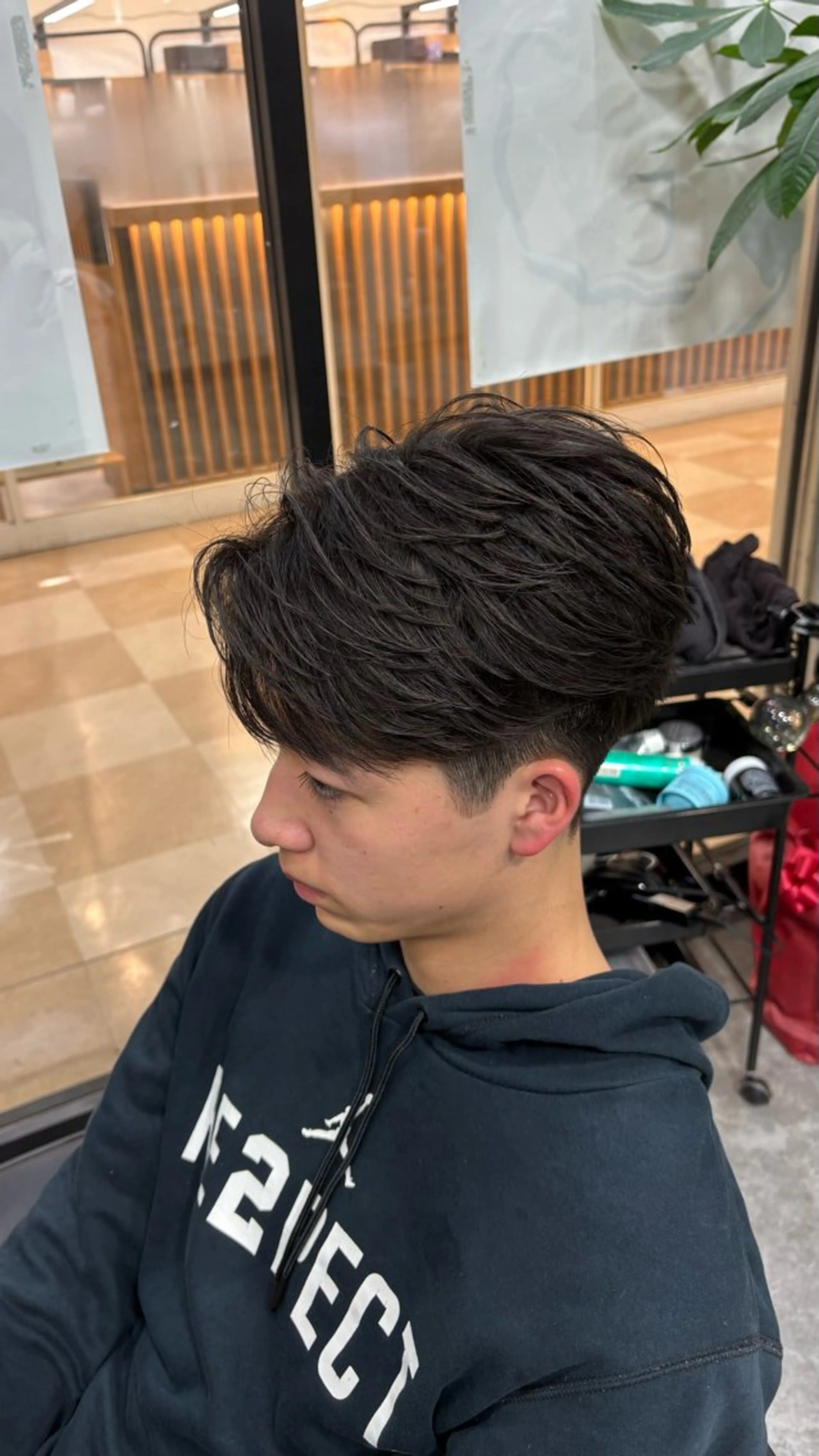 メンズ センターパート フェザーパーマ メンズパーマ Hair Salon LUCEY所属・メンズカット/パー マ/川越/成田最のヘアスタイル