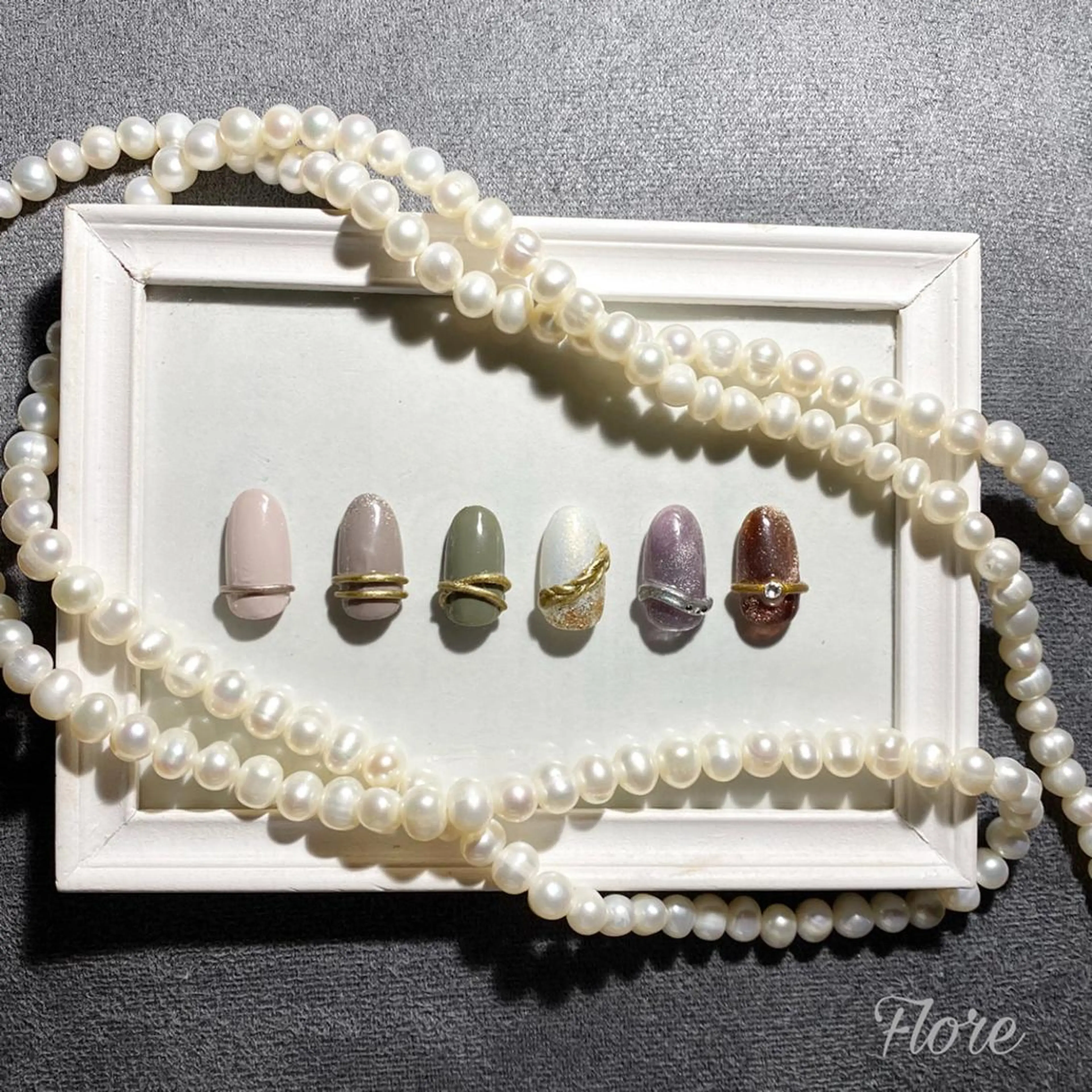 ネイル Flore (フロール)の眉毛・アイブロウイメージ