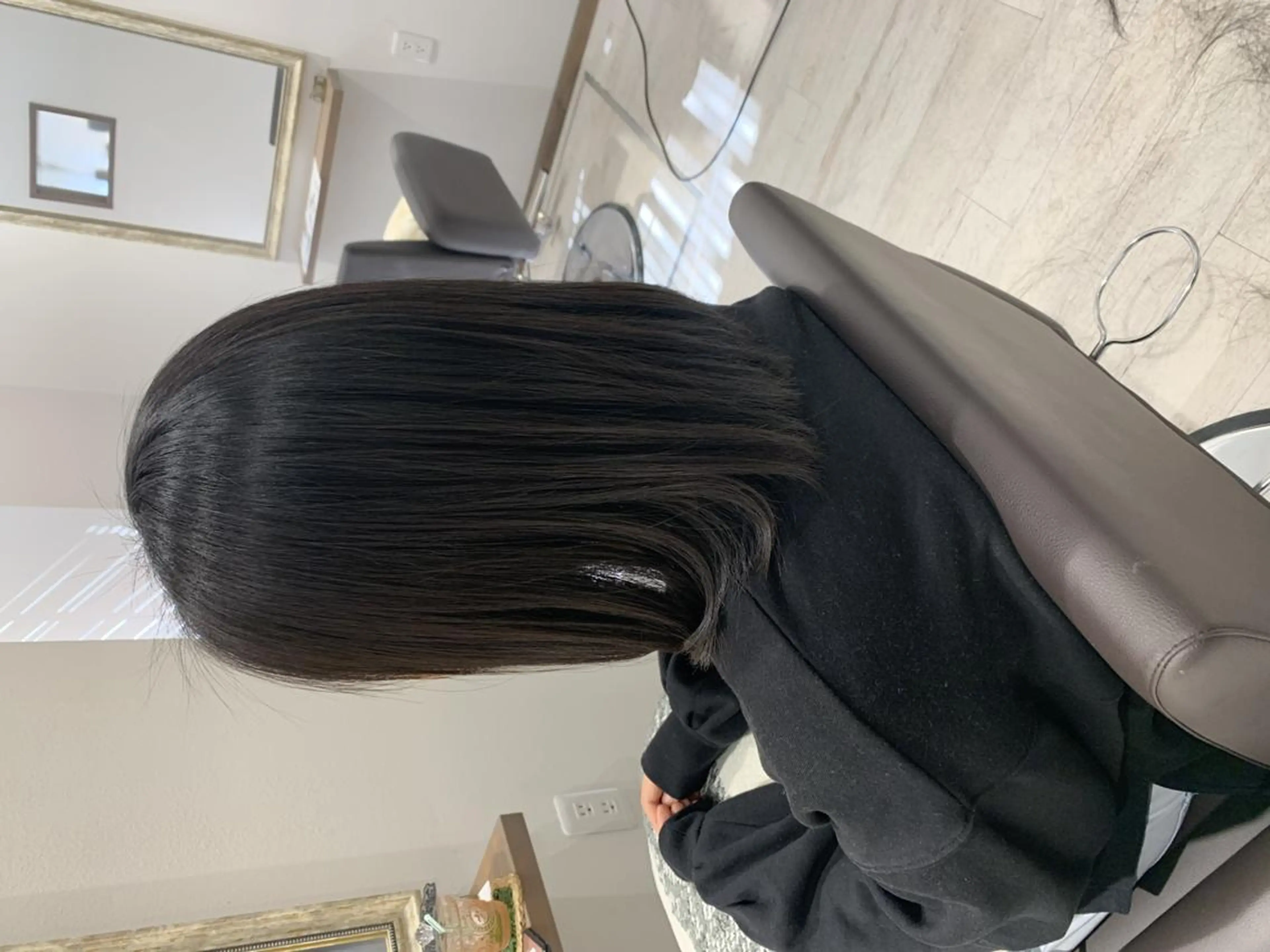 ミディアム パーマ 瀬尾 由希菜のヘアスタイル