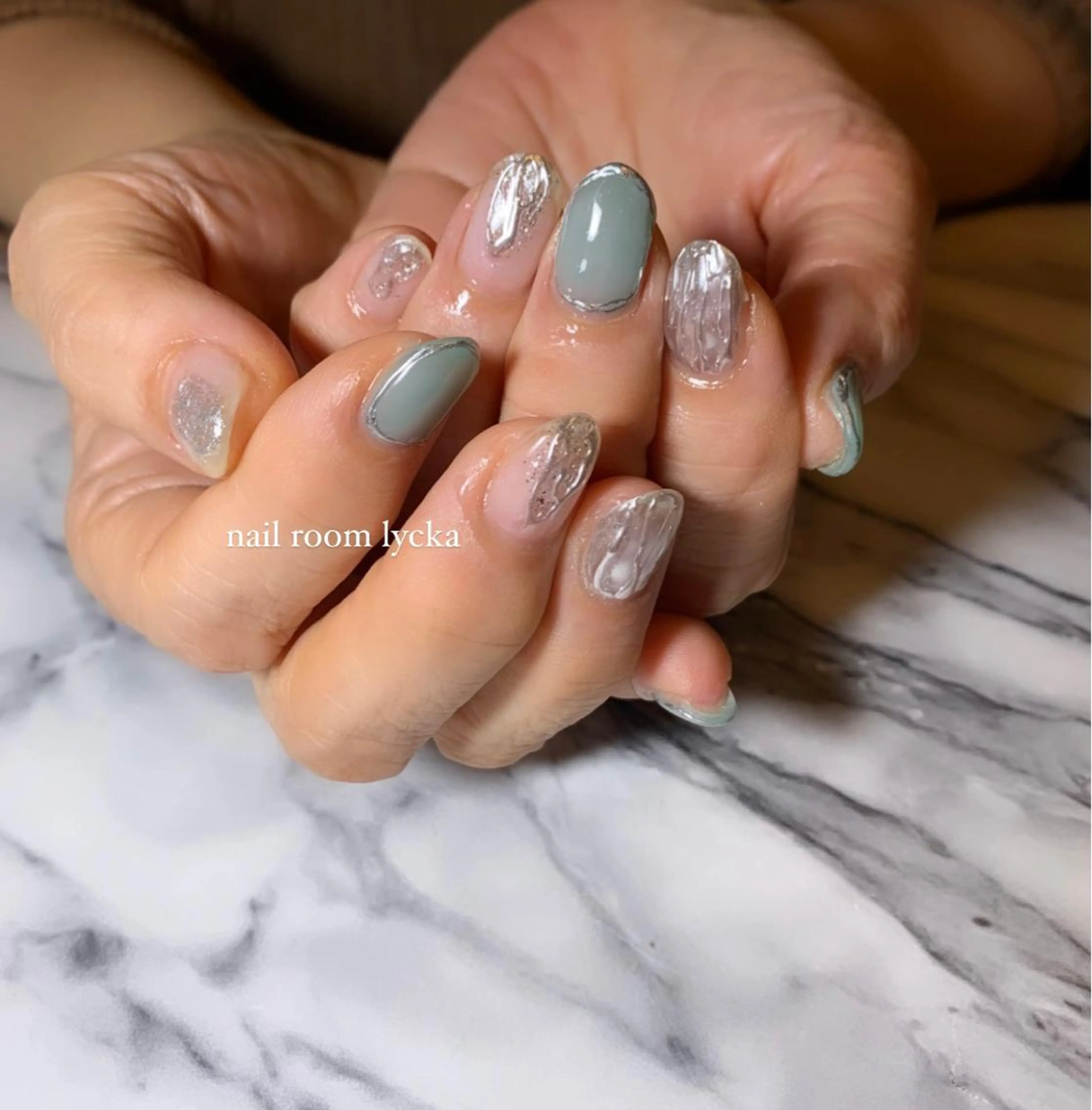 ネイル ﾈｲﾙﾙｰﾑﾘｯｶ 𝐦𝐚𝐲𝐮のネイルデザイン