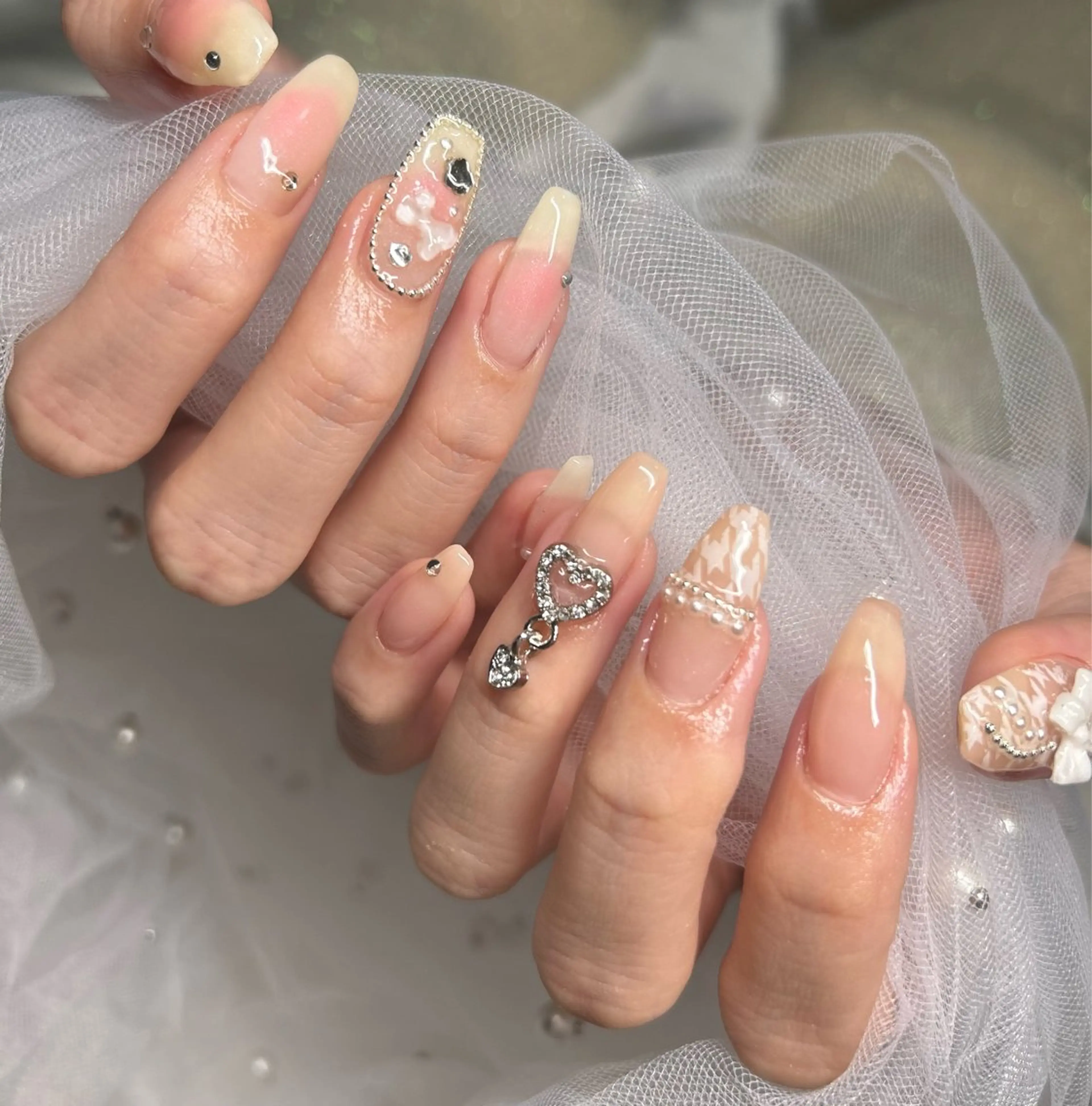 ネイル ハンドネイル n.bebe nail所属・N. bebeのネイルデザイン