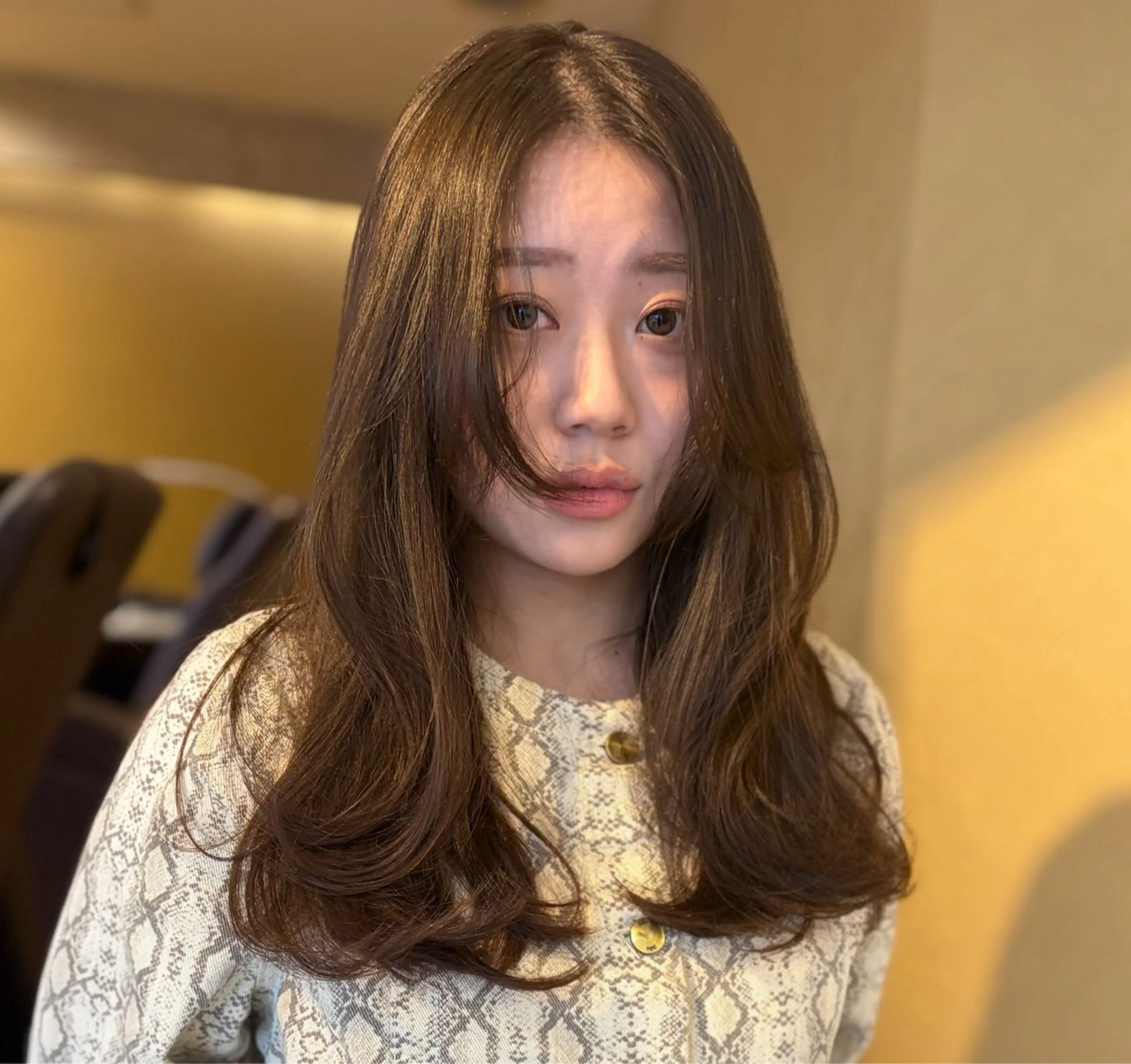 セミロング カラー 顔周りカット 髪質改善 韓国風ヘア レイヤーカット トリートメント 辻 那美樹/似合わせ ヘア/髪質改善のヘアスタイル