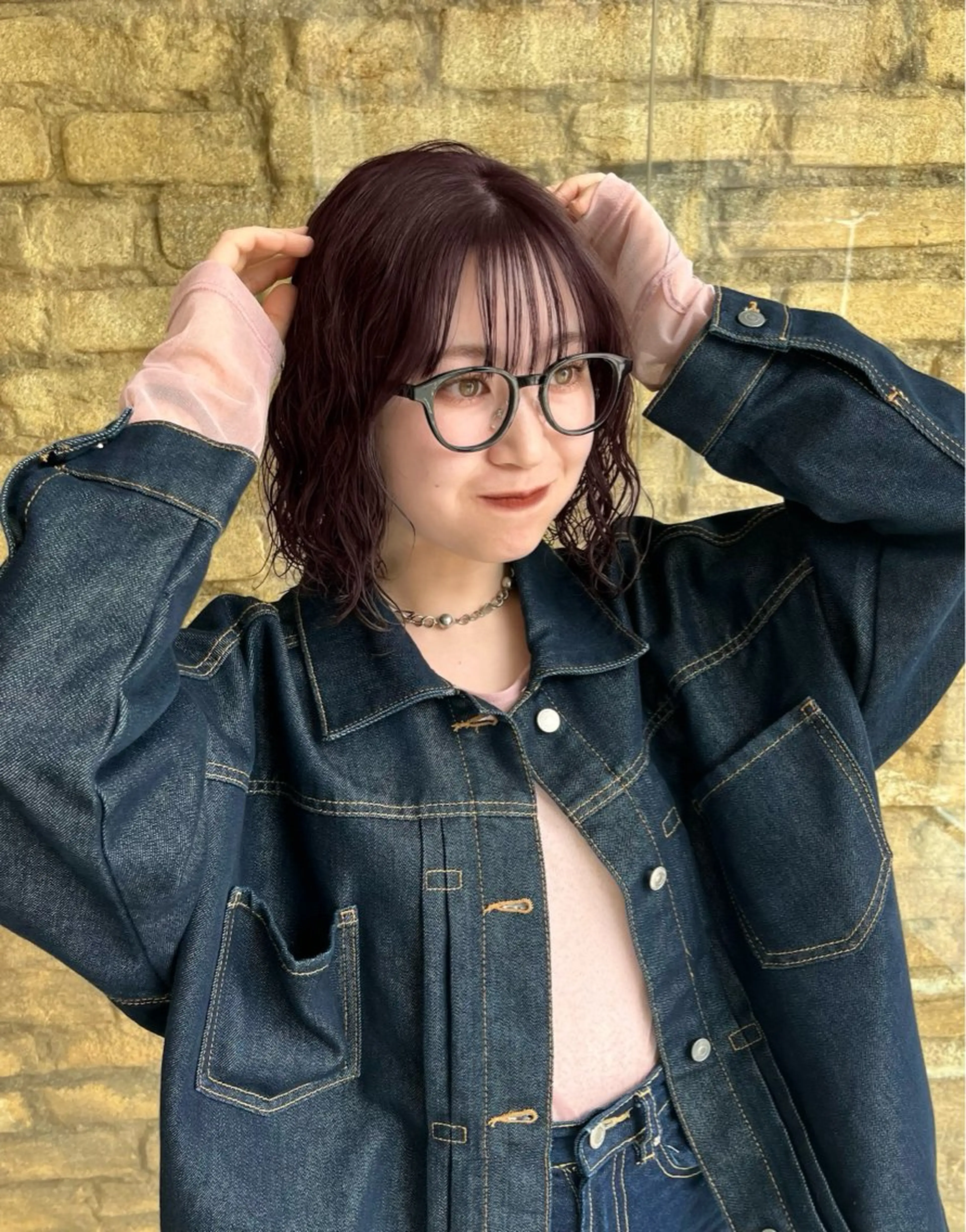 パーマ hair make BEHIVE ichibancho AVEDA所属・渡邉  日向子 ・レイヤー、縮毛矯正のヘアスタイル